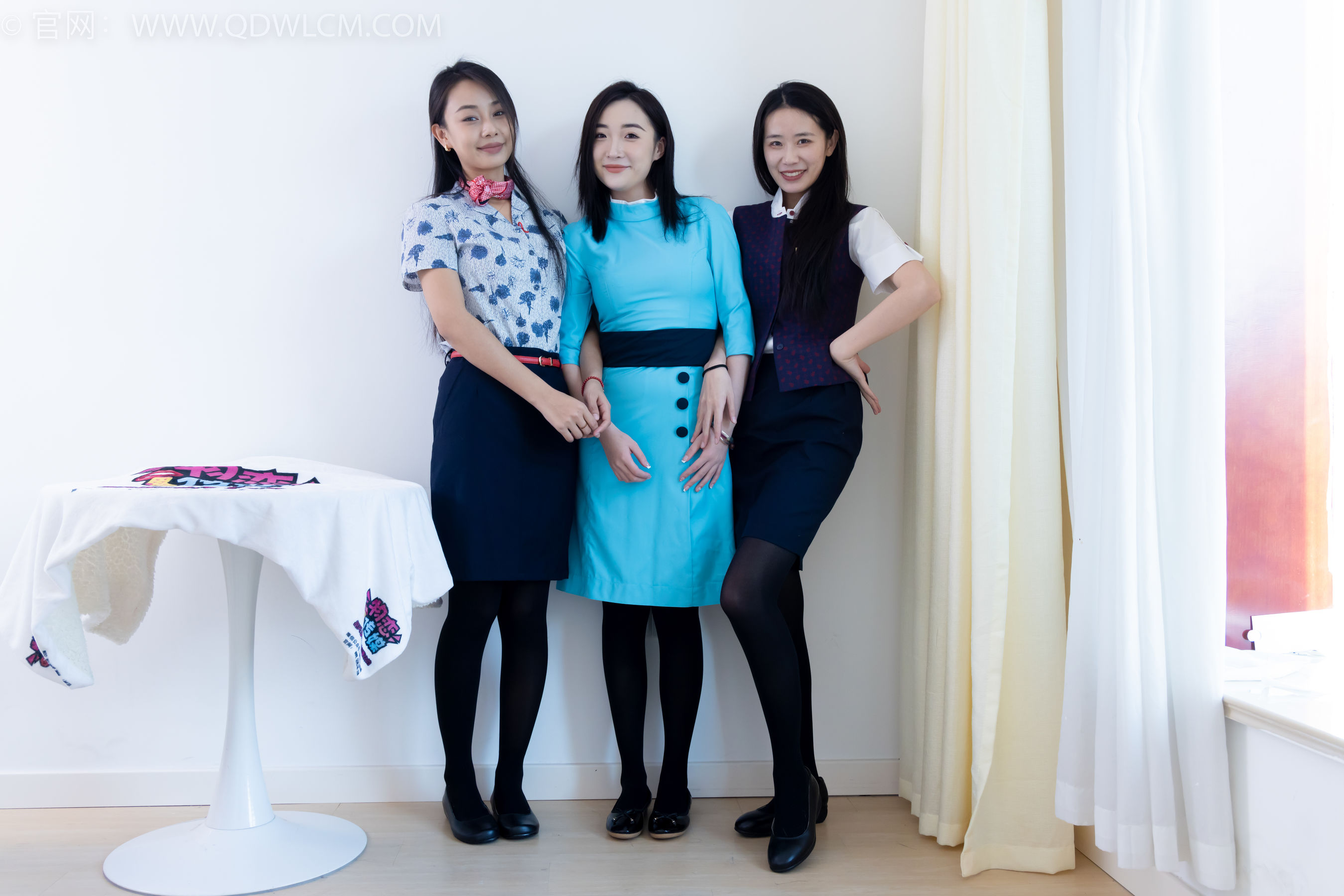 物恋传媒 No.2191 菜菜&岚岚&恬恬 - 圣诞快乐/(150P)