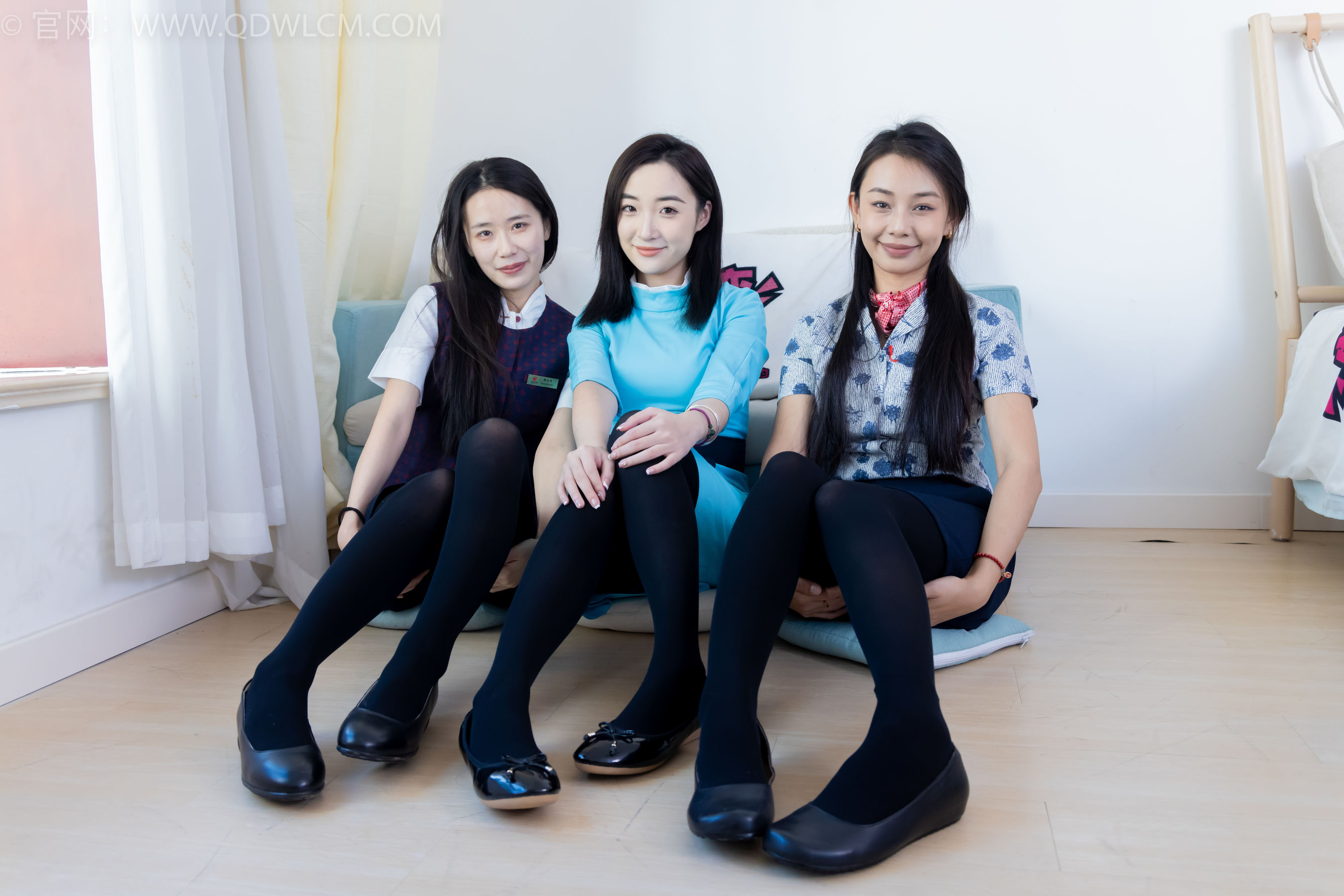 物恋传媒 No.2191 菜菜&岚岚&恬恬 - 圣诞快乐/(150P)