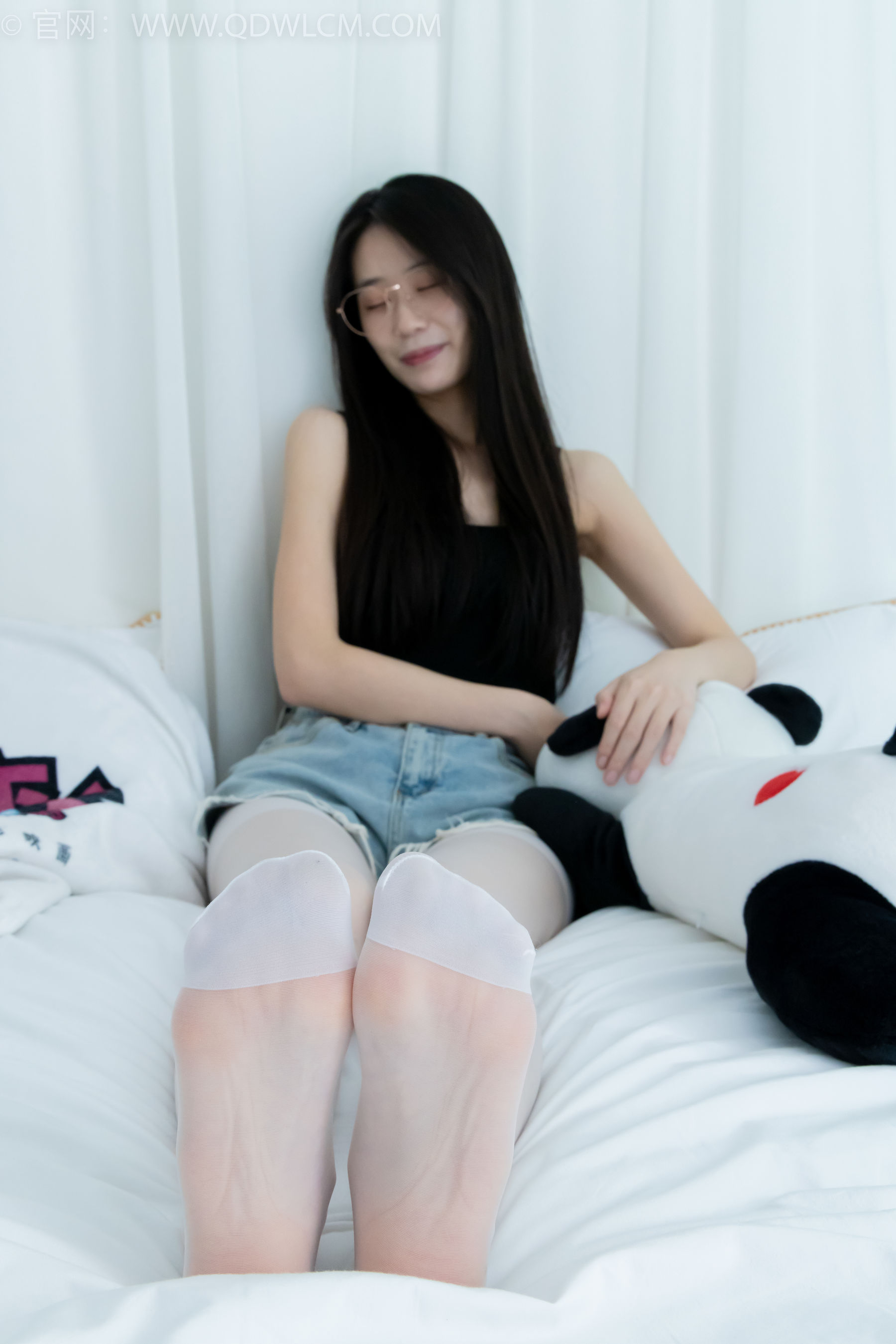 物恋传媒 No.2180 菜菜 - 烂漫花丛/(200P)