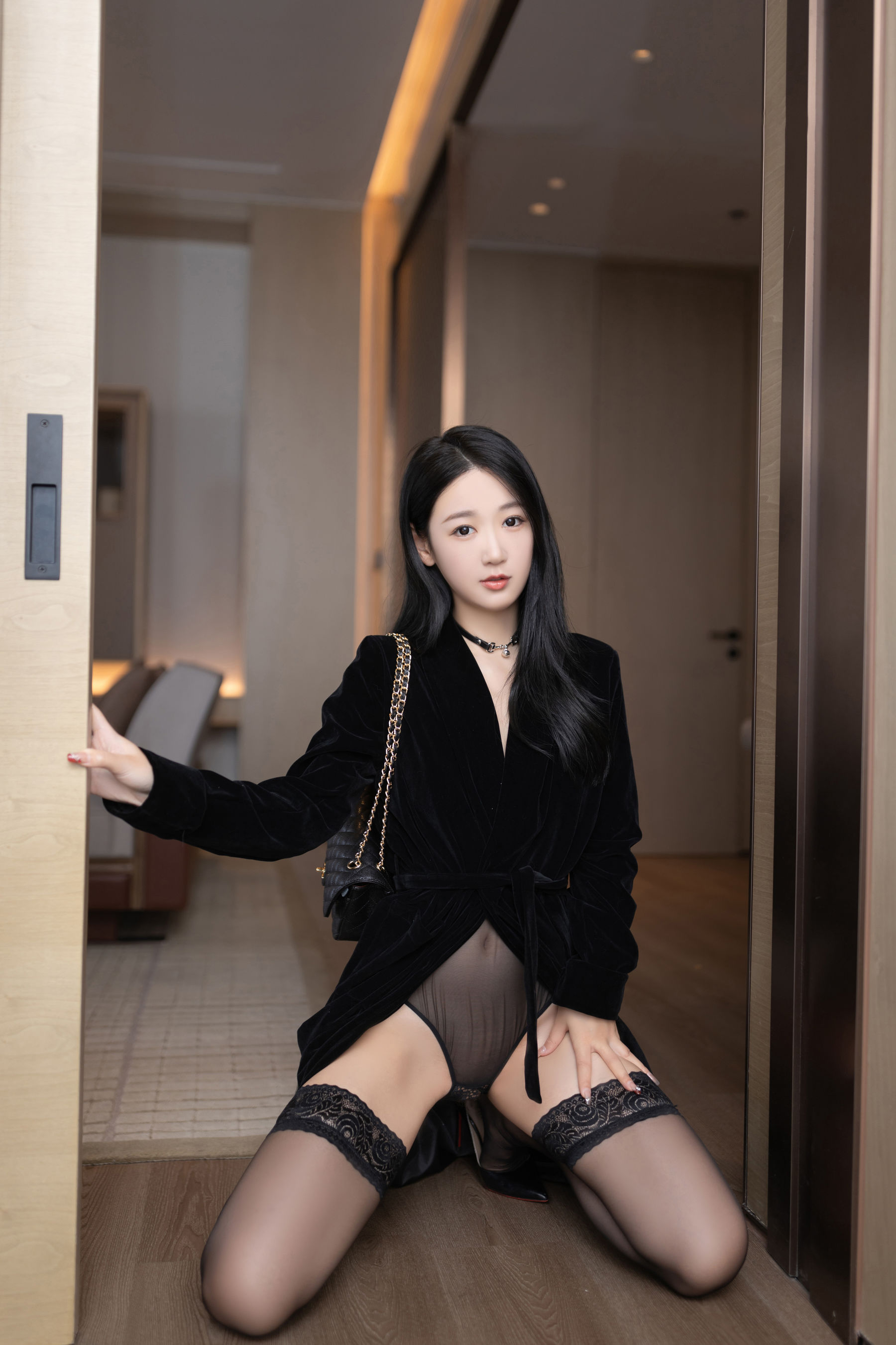 唐安琪 黑色薄纱写真/(90P)