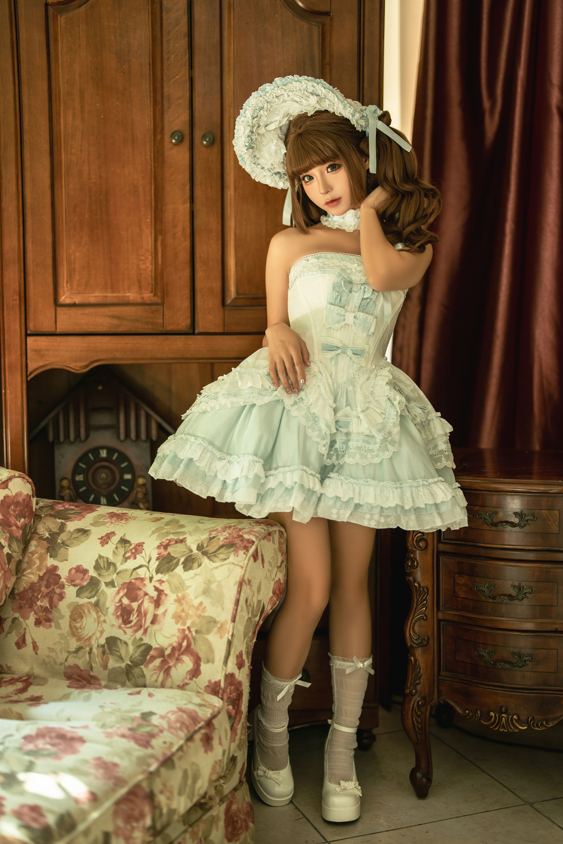 动漫博主蠢沫沫 - 公主裙/(31P)