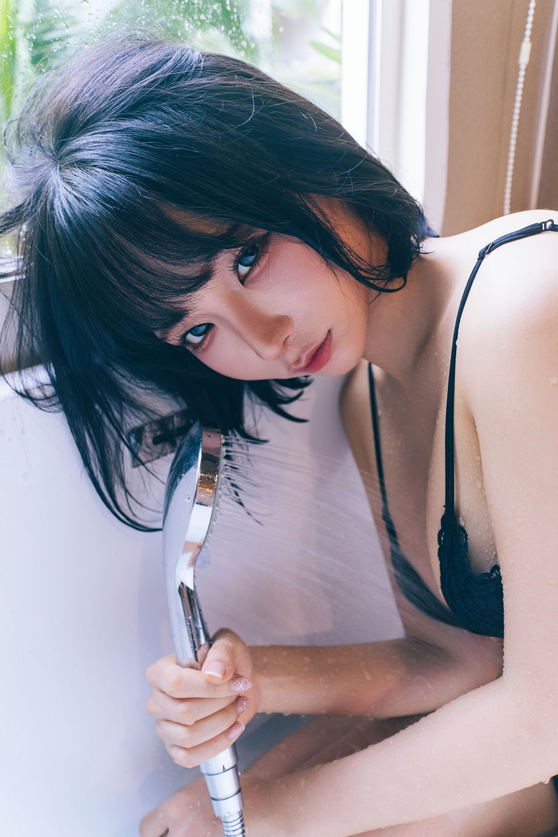 动漫博主蠢沫沫 - 凝视/(57P)