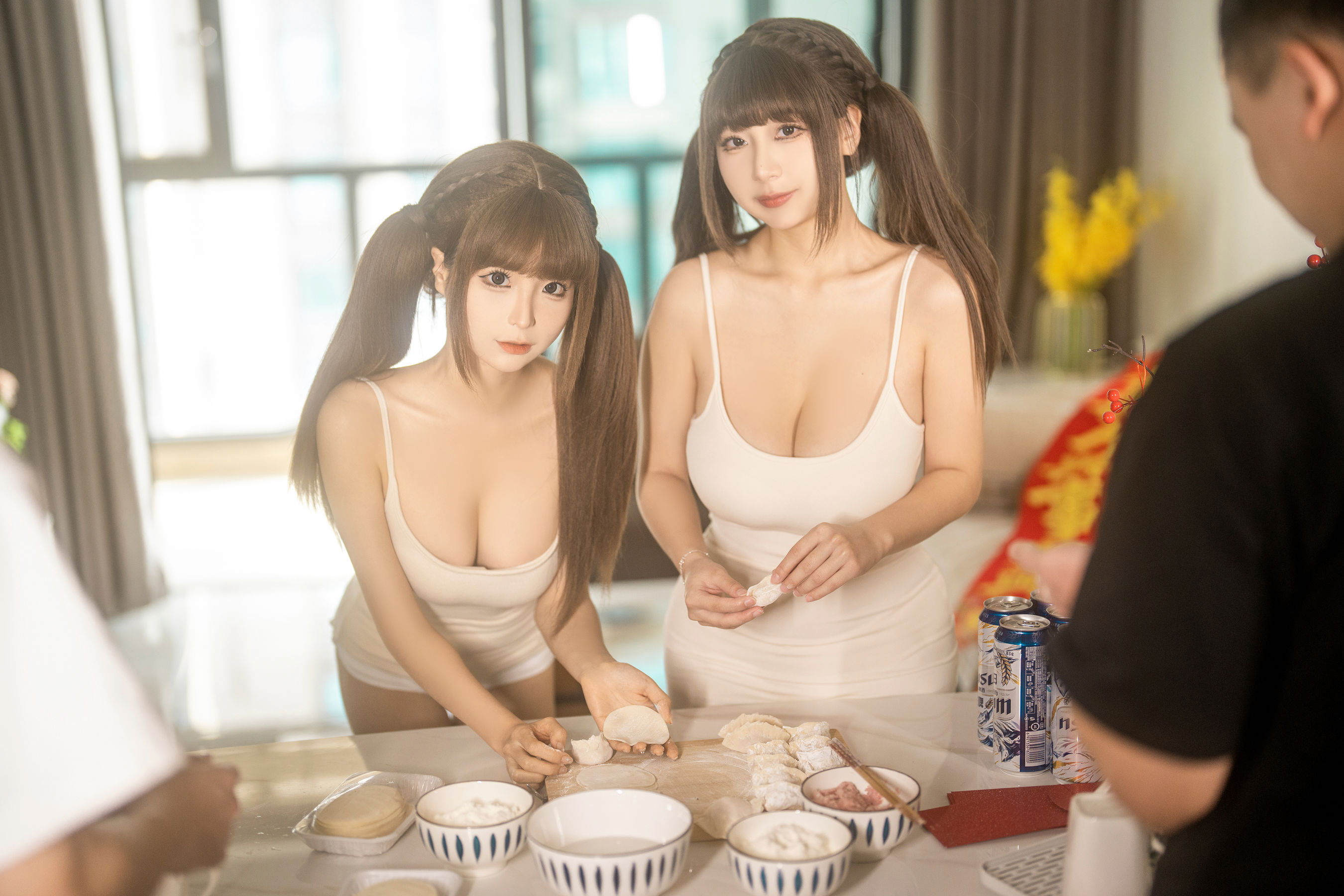 动漫博主蠢沫沫 & 浅安安 - 双人新年贺岁/(103P)