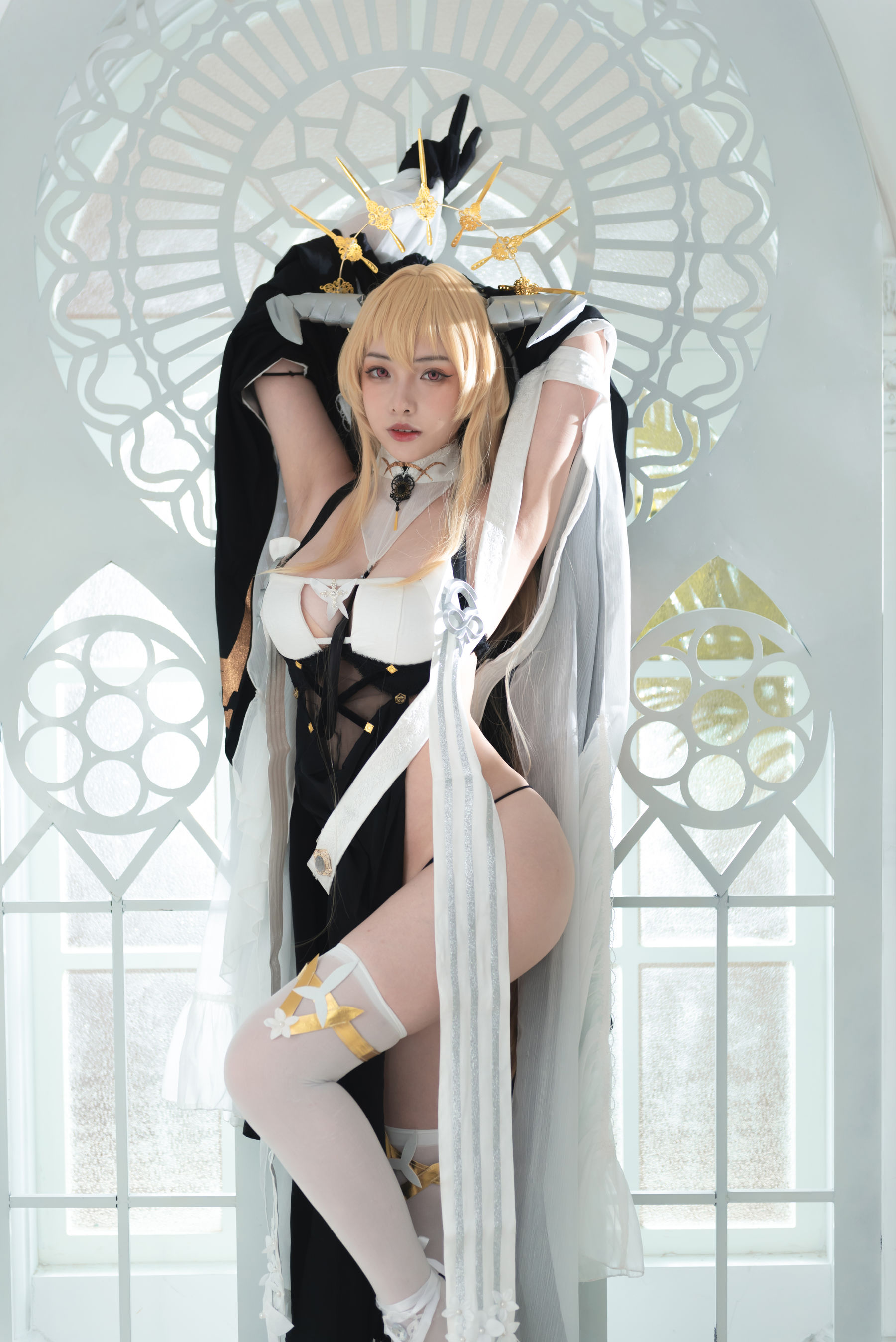 动漫博主雯妹 - 怨仇/(19P)