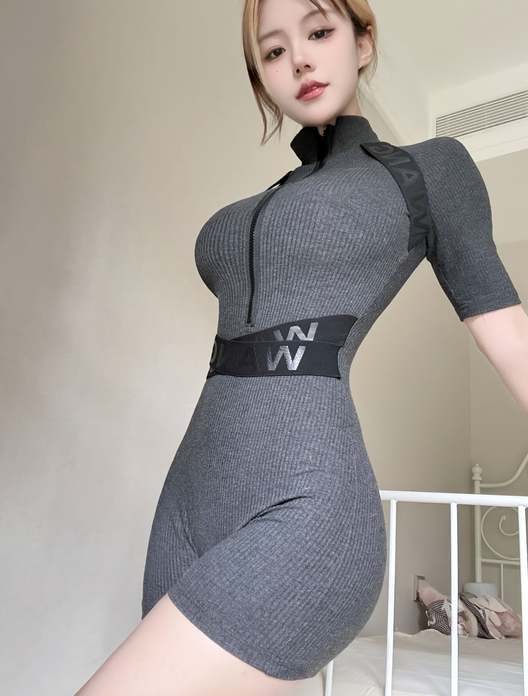 动漫博主小仓千代w - 2024年10月fantia写真/(142P)