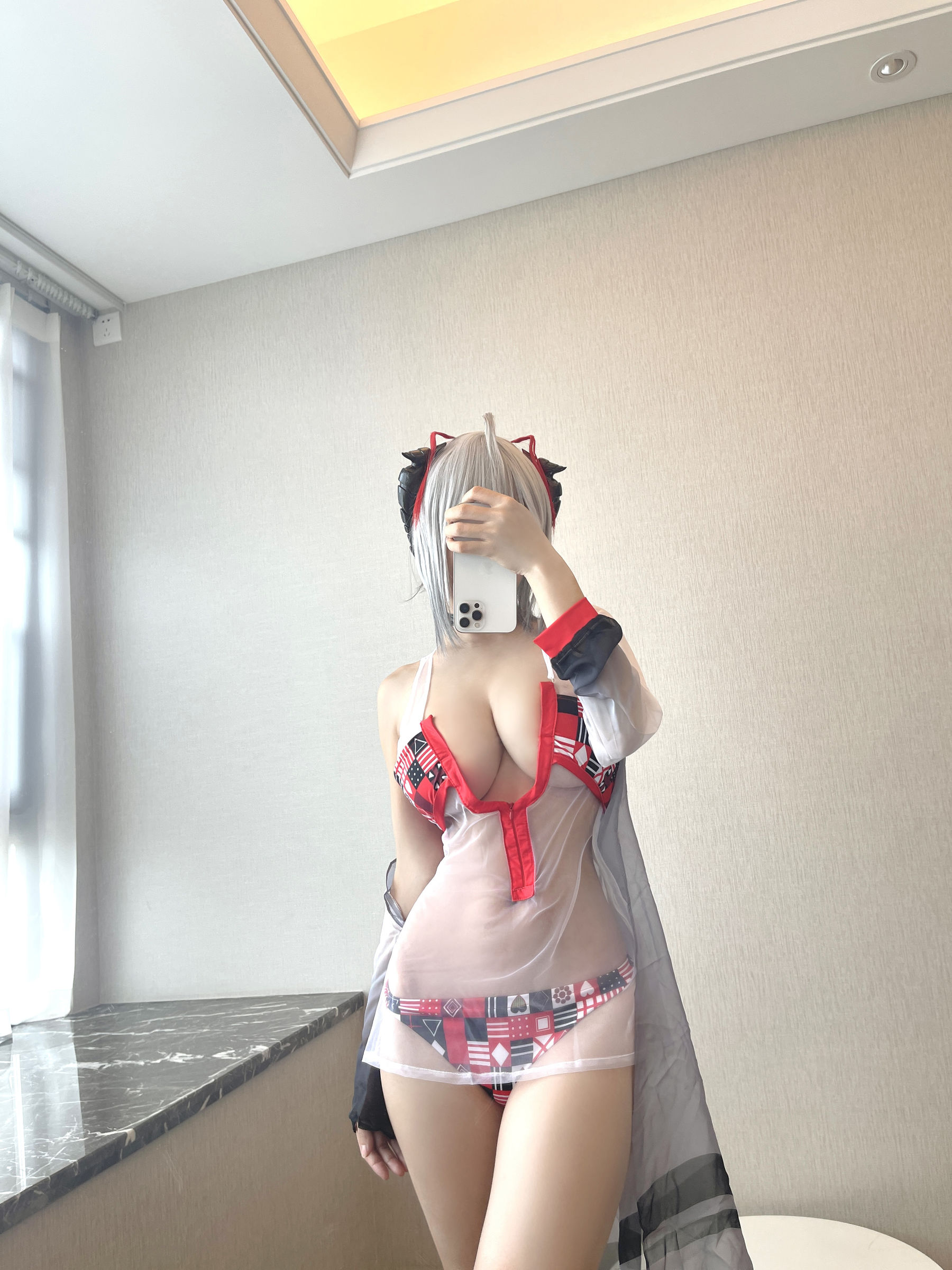 动漫博主小仓千代w - 明日方舟 W泳装/(21P)
