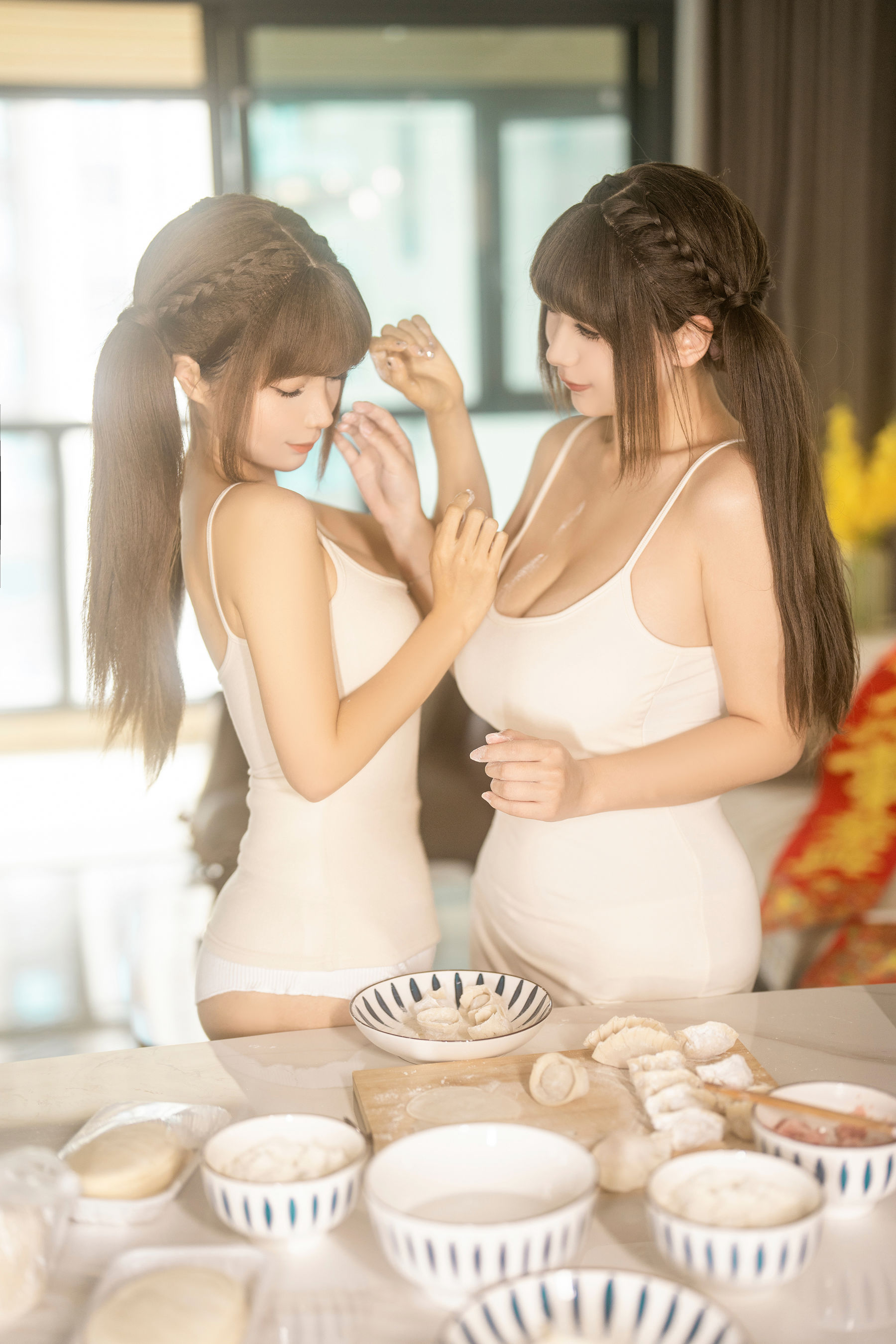 动漫博主蠢沫沫 & 浅安安 - 双人新年贺岁/(103P)