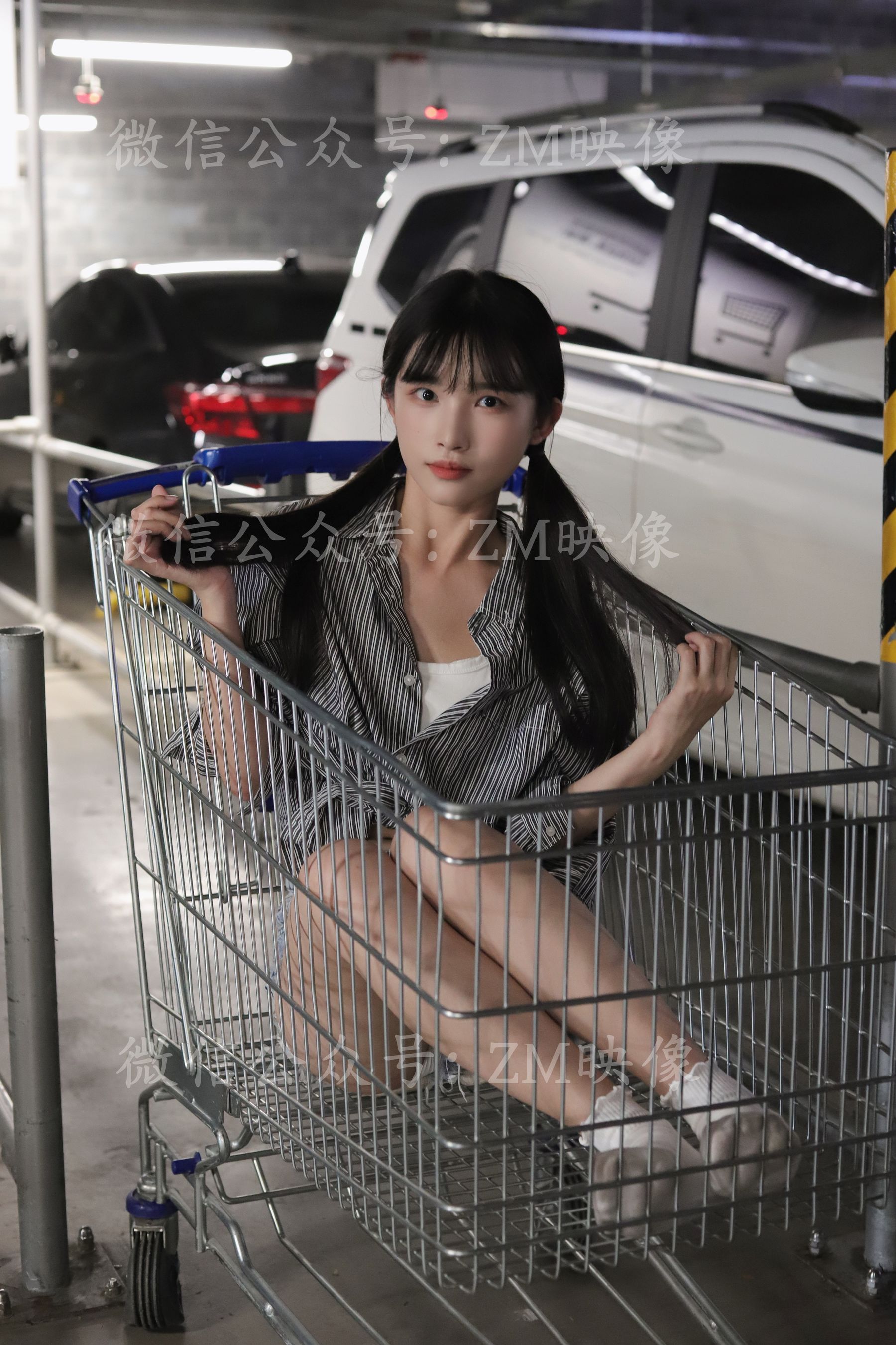 [织梦映像] 爱在深秋-轻罗小扇扑流萤/(305P)