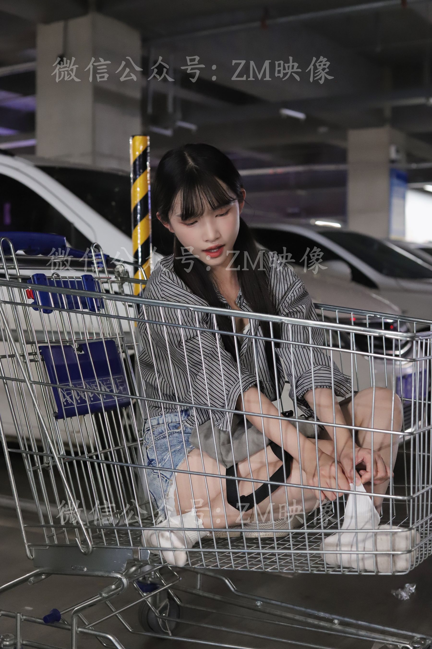 [织梦映像] 爱在深秋-轻罗小扇扑流萤/(305P)