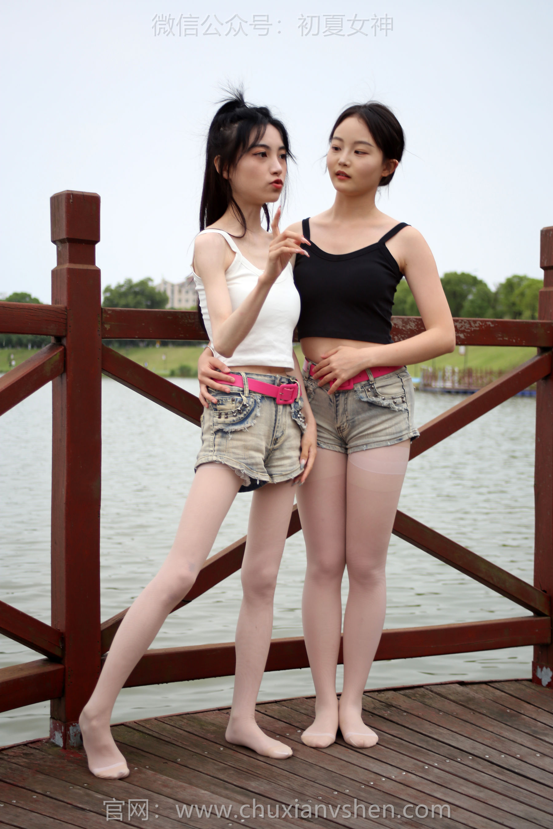初夏女神 No.252 柒柒&双双 光彩照人/(130P)