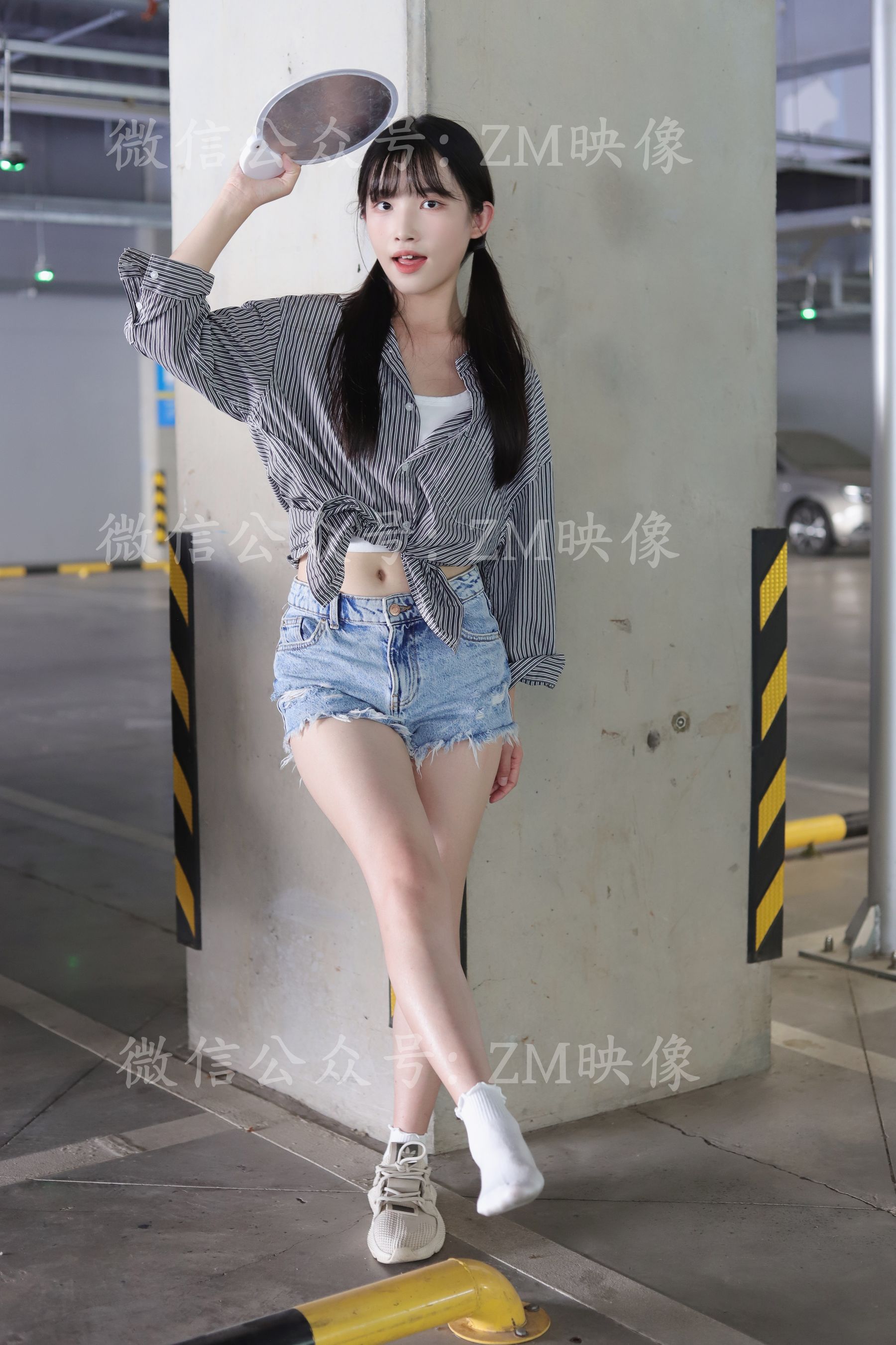 [织梦映像] 爱在深秋-轻罗小扇扑流萤/(305P)