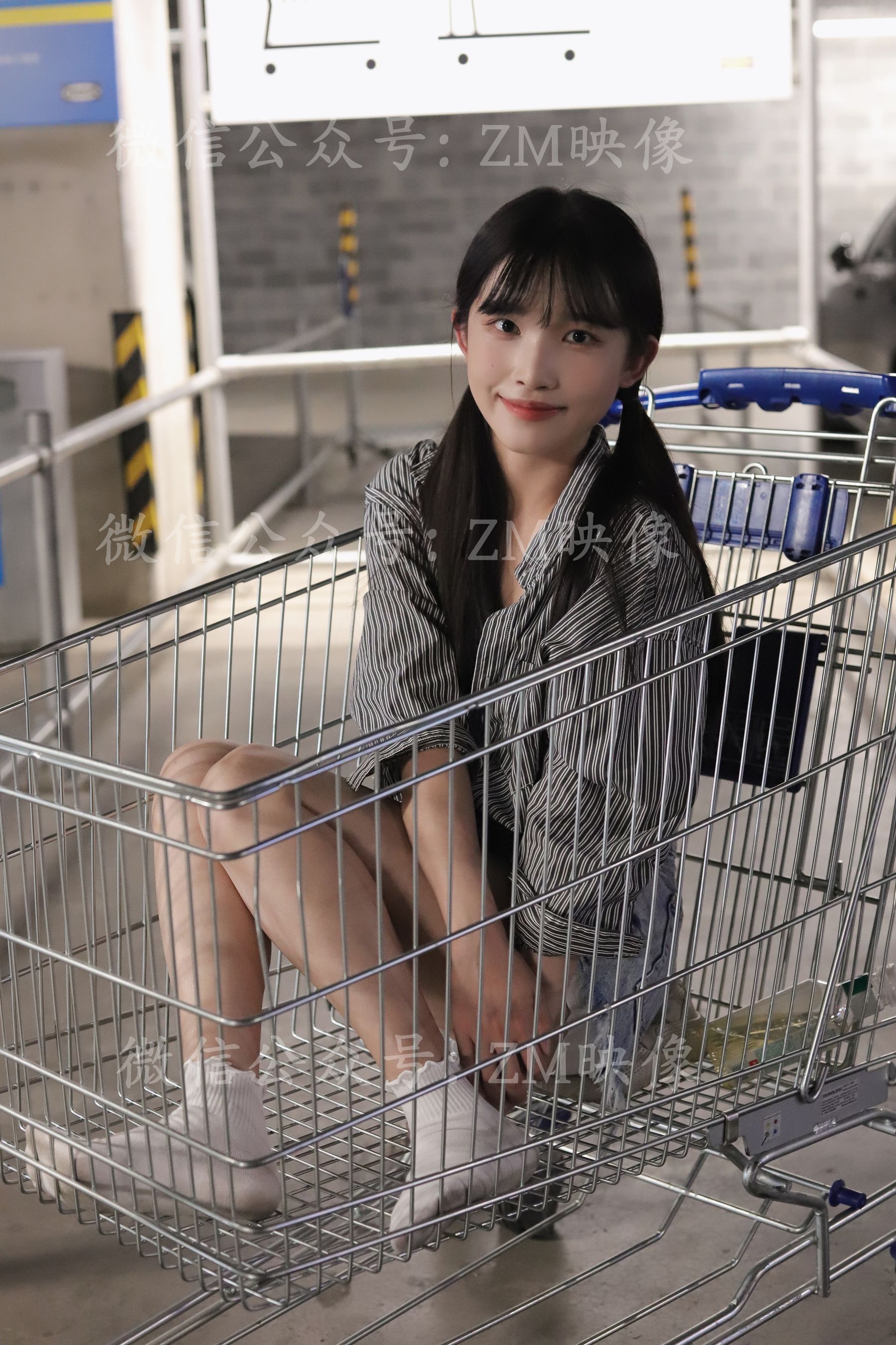 [织梦映像] 爱在深秋-轻罗小扇扑流萤/(305P)