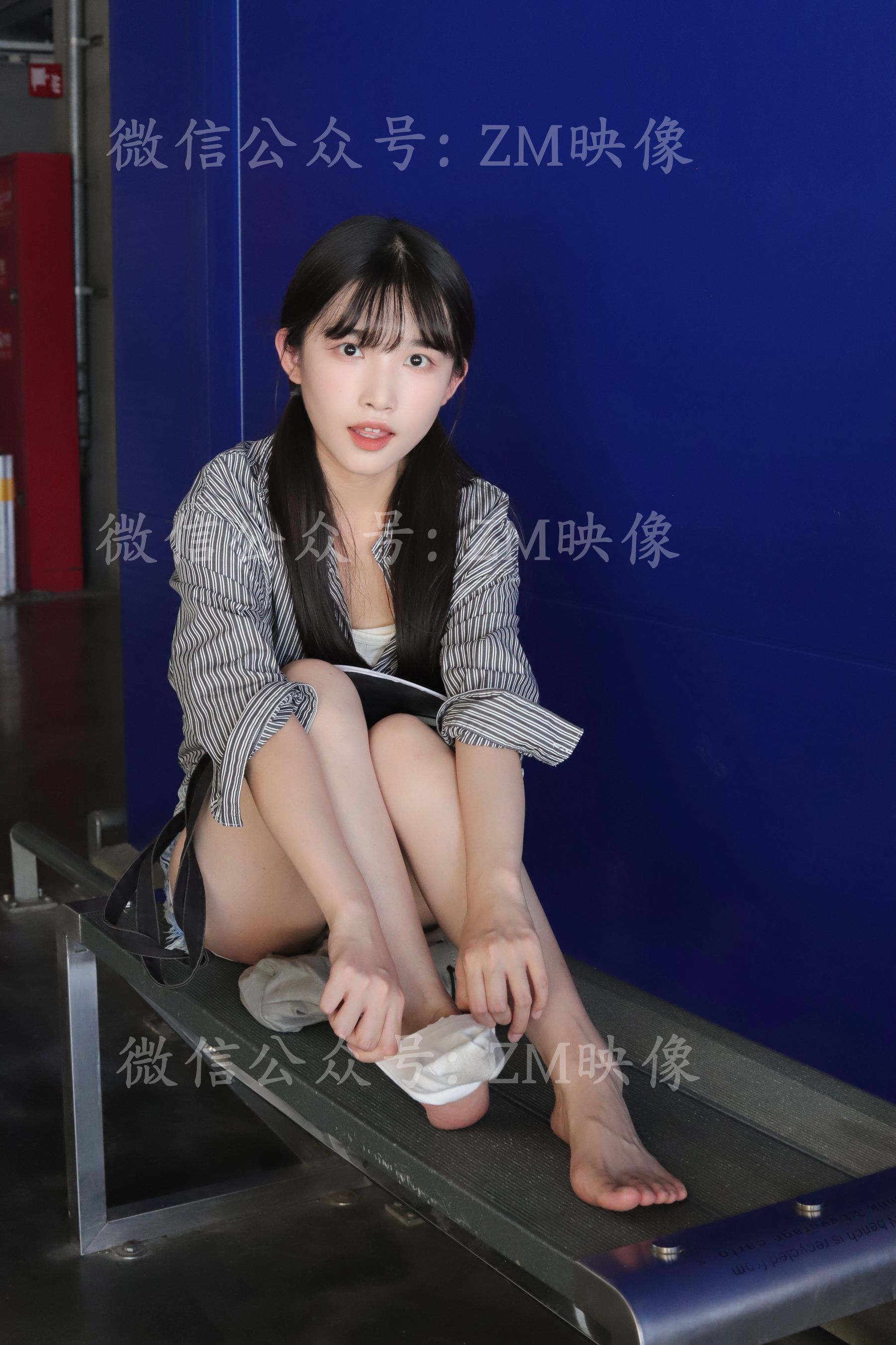 [织梦映像] 爱在深秋-轻罗小扇扑流萤/(305P)