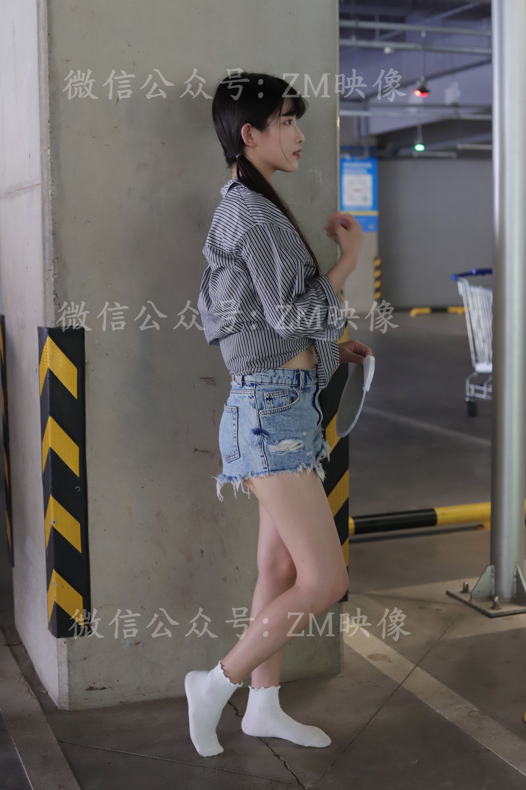 [织梦映像] 爱在深秋-轻罗小扇扑流萤/(305P)