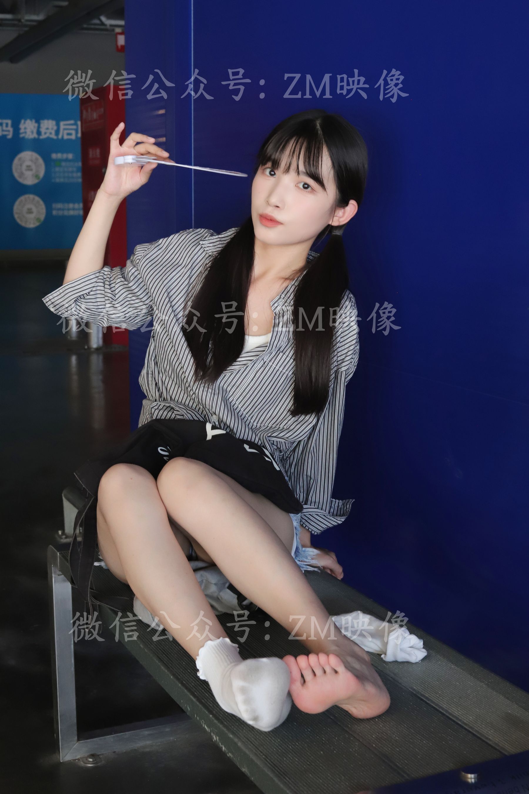 [织梦映像] 爱在深秋-轻罗小扇扑流萤/(305P)