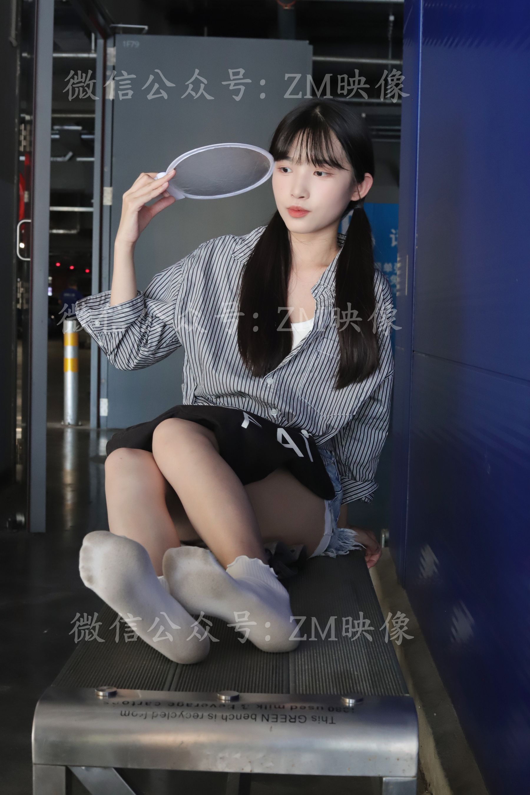 [织梦映像] 爱在深秋-轻罗小扇扑流萤/(305P)