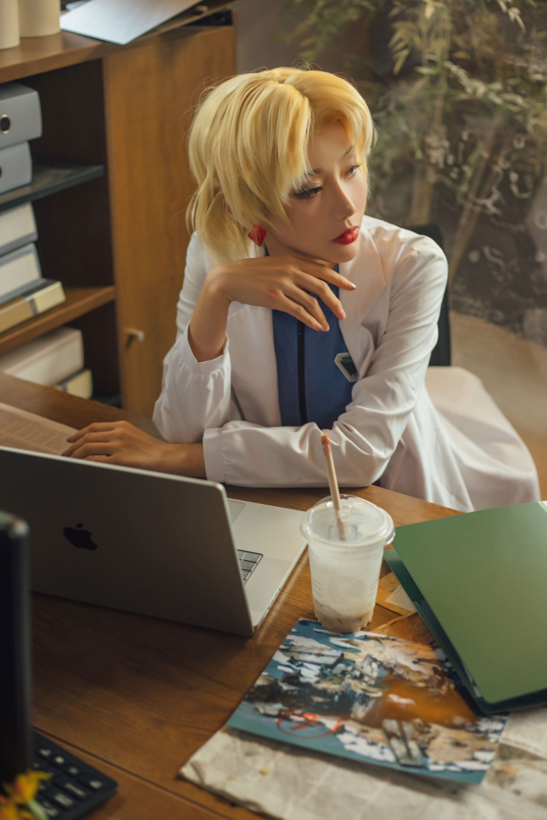 动漫博主如月灰 - 赤木律子/(32P)