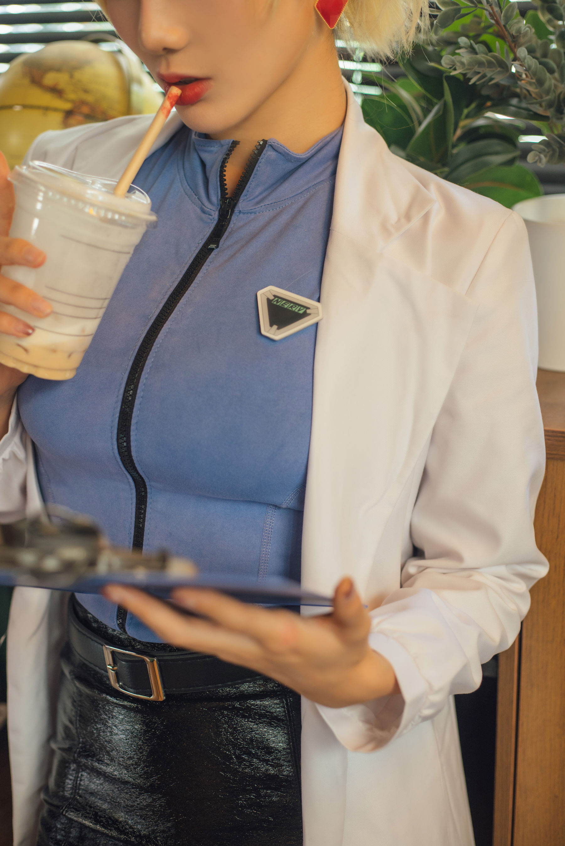 动漫博主如月灰 - 赤木律子/(32P)