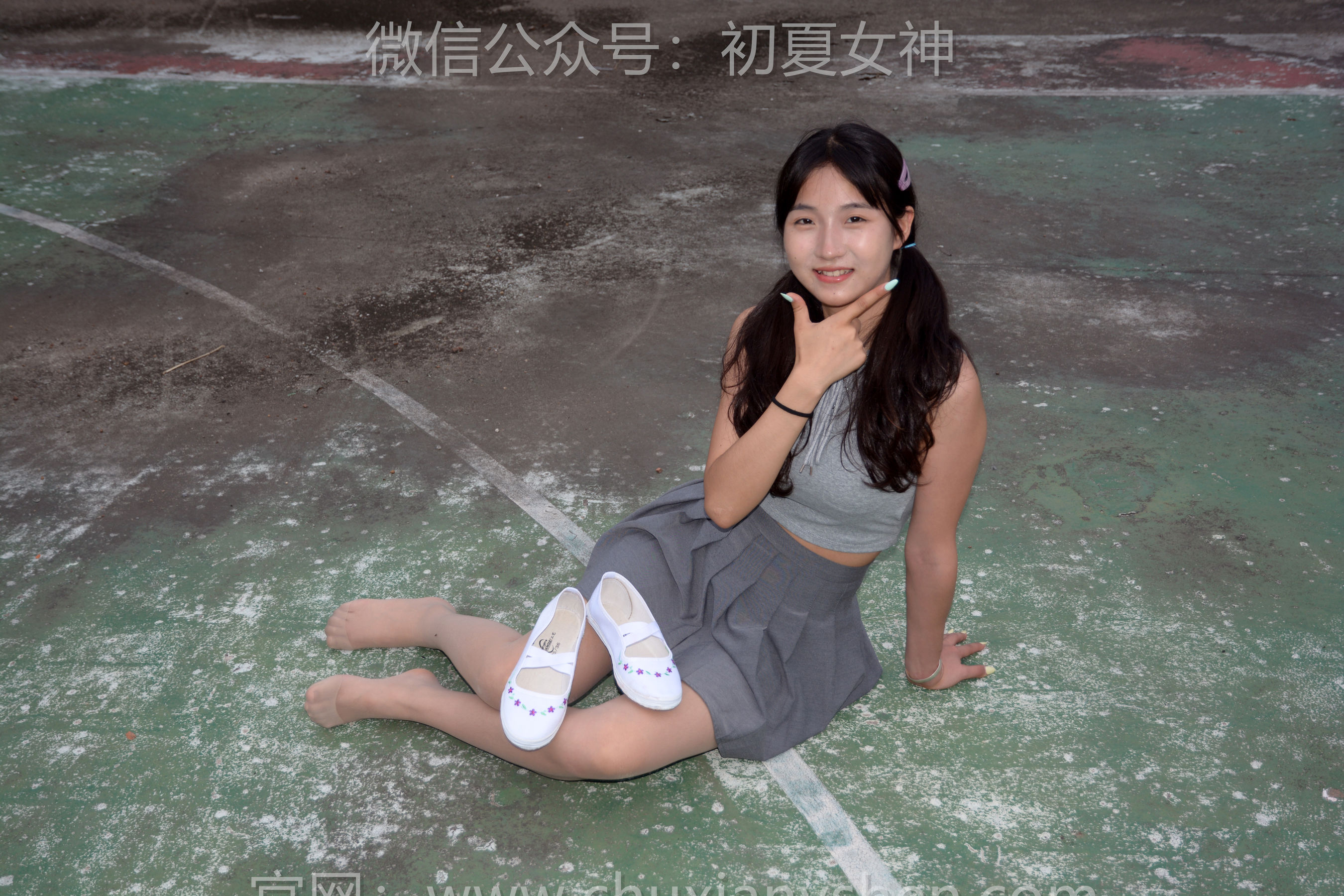 初夏女神 No.250 点点 秋天问候/(150P)