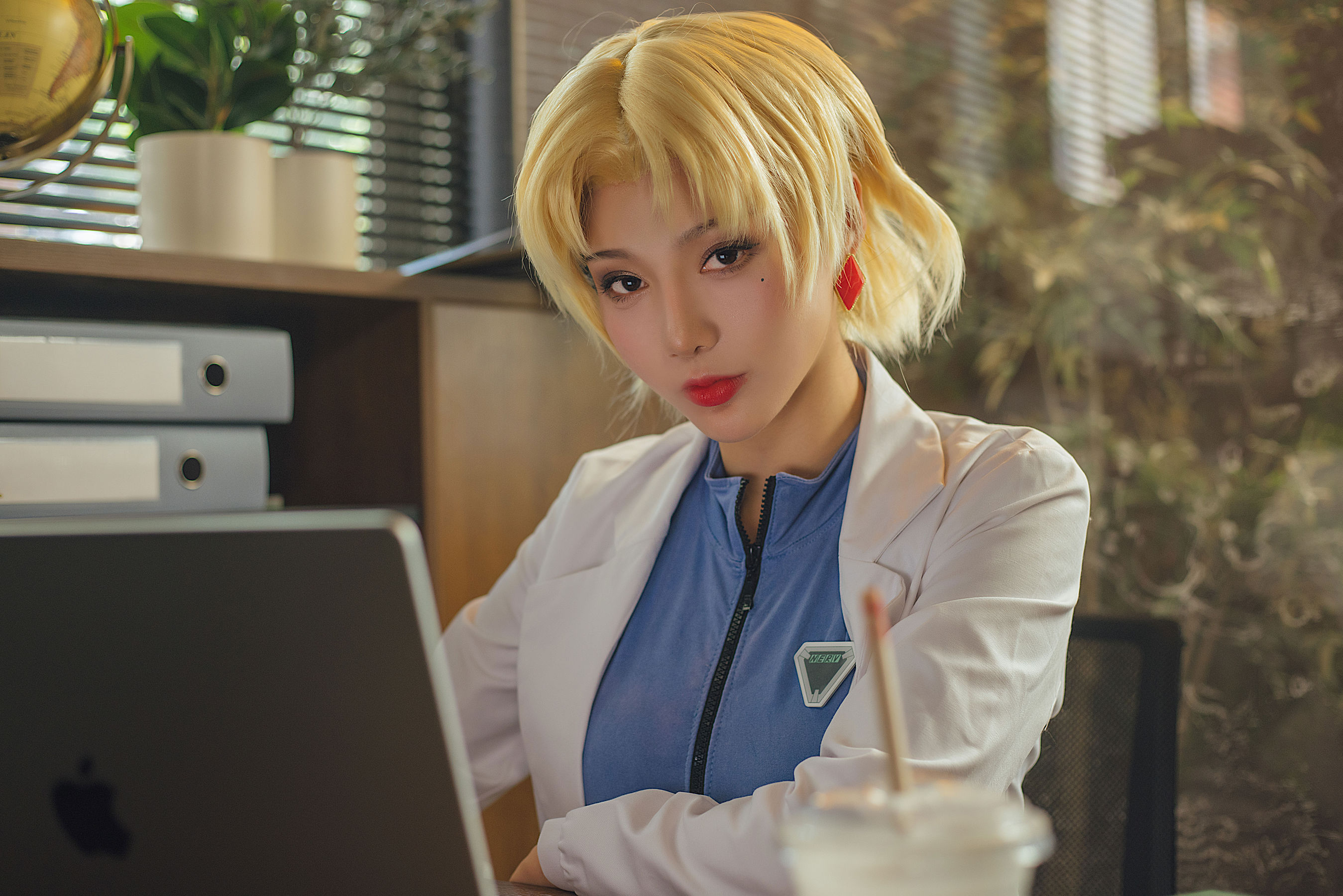 动漫博主如月灰 - 赤木律子/(32P)