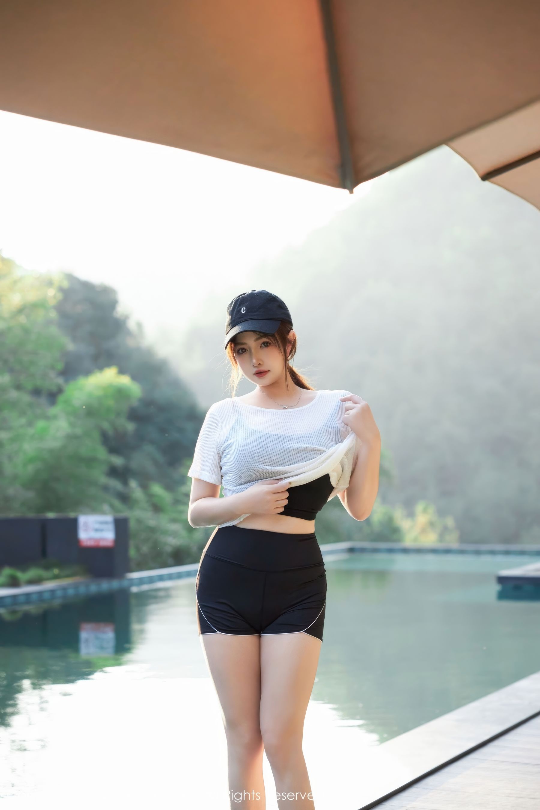 [秀人XiuRen] 2024.12.05 No.9549 养乐多Doll/(51P)