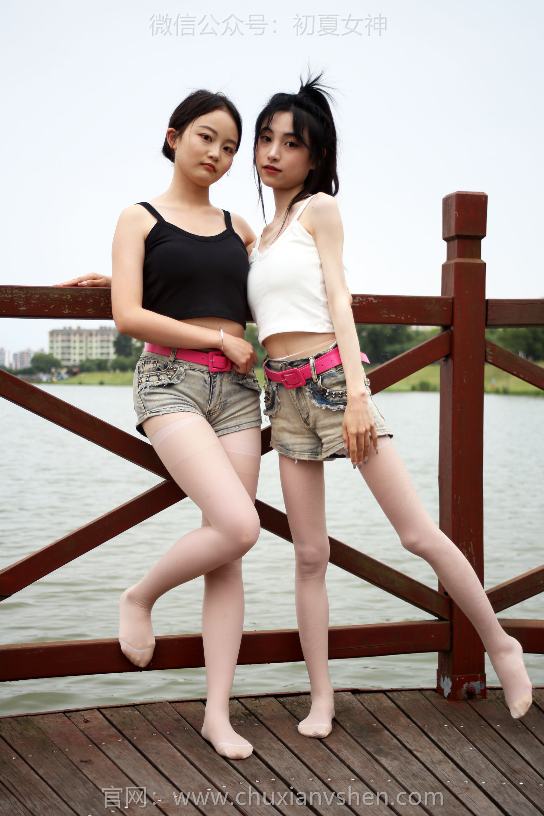 初夏女神 No.252 柒柒&双双 光彩照人/(130P)