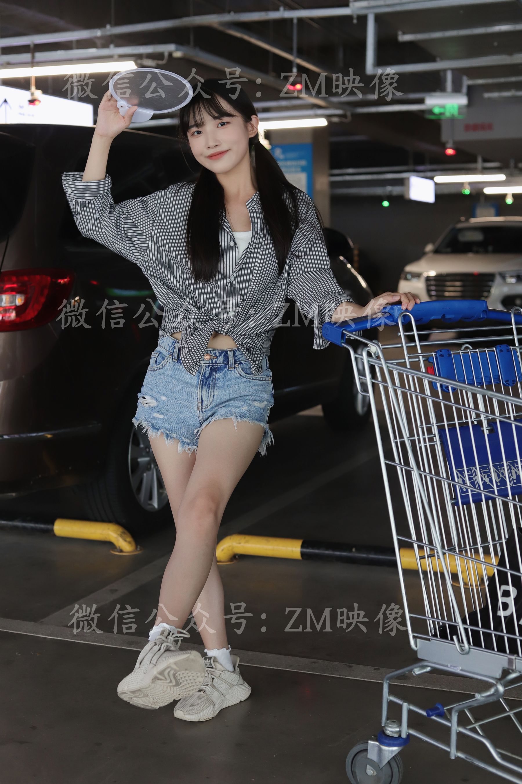 [织梦映像] 爱在深秋-轻罗小扇扑流萤/(305P)