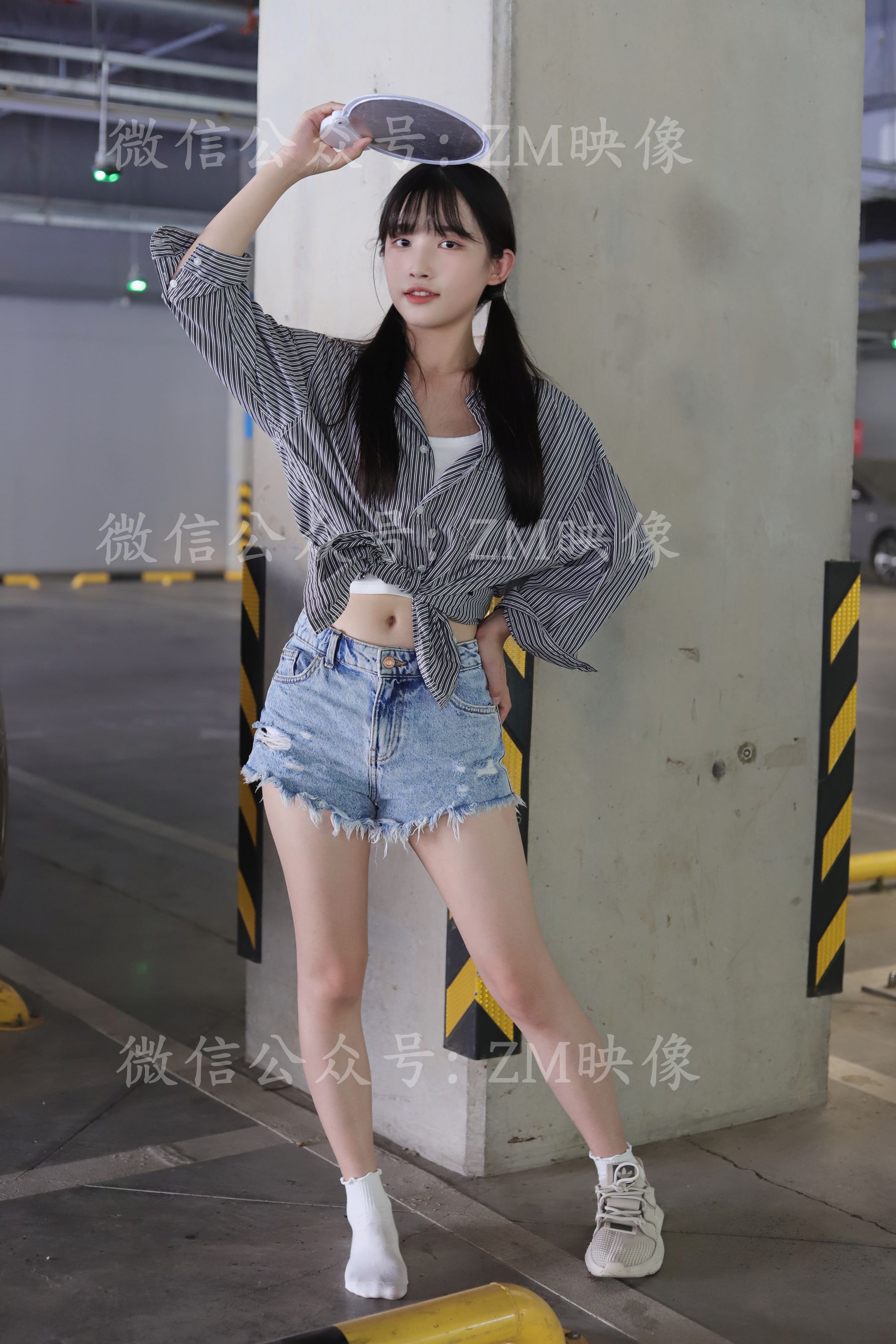 [织梦映像] 爱在深秋-轻罗小扇扑流萤/(305P)