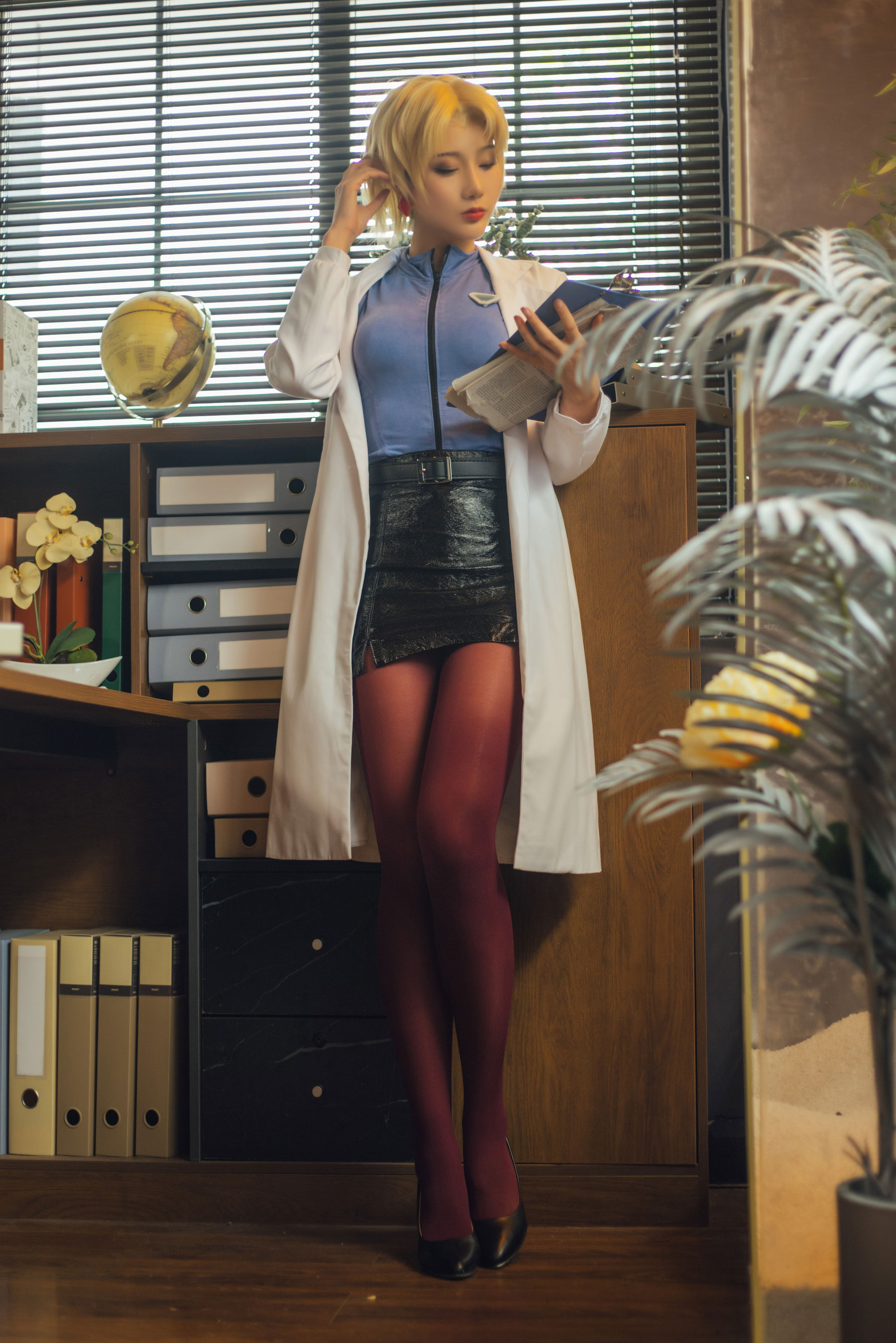 动漫博主如月灰 - 赤木律子/(32P)