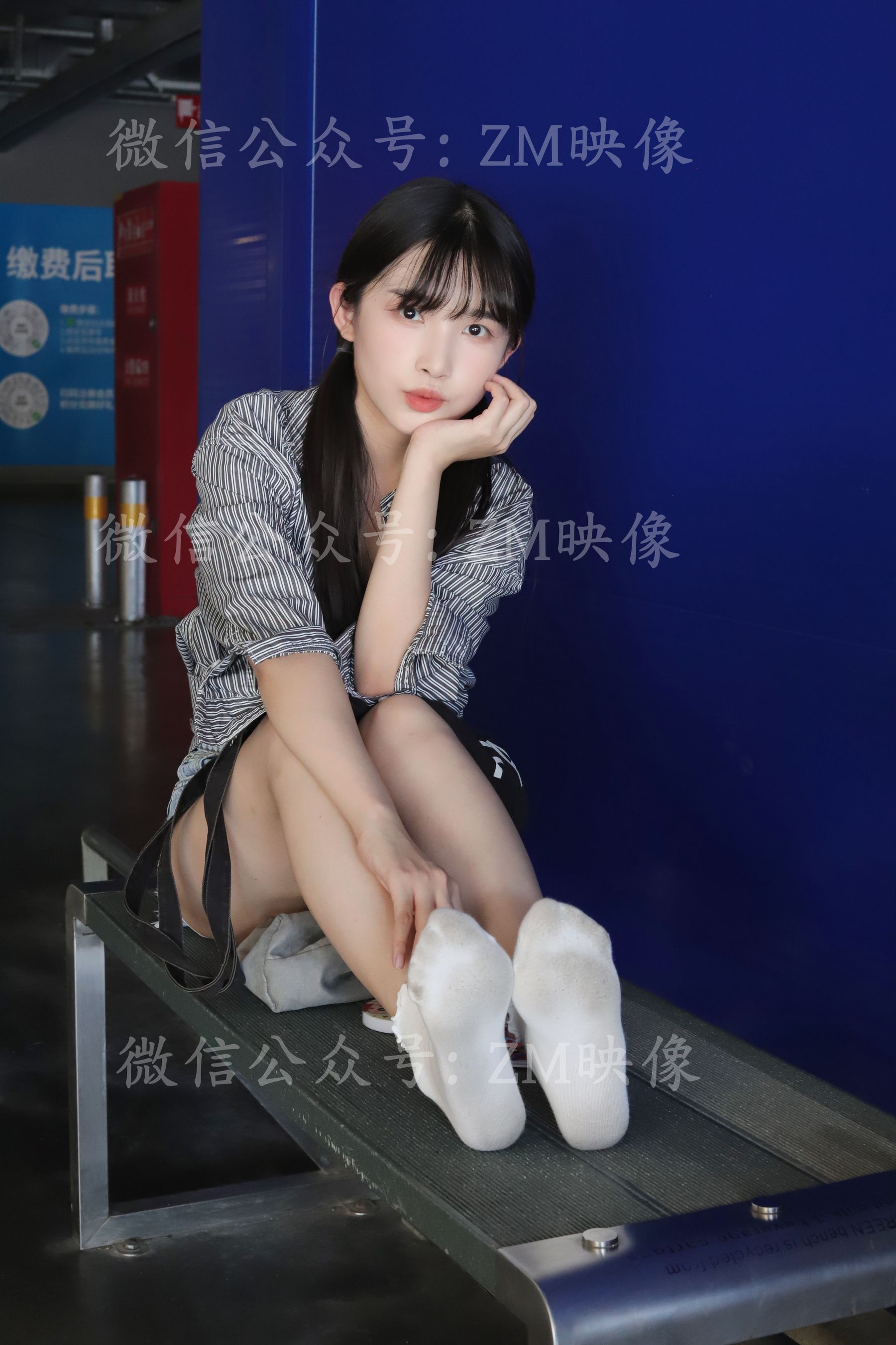 [织梦映像] 爱在深秋-轻罗小扇扑流萤/(305P)