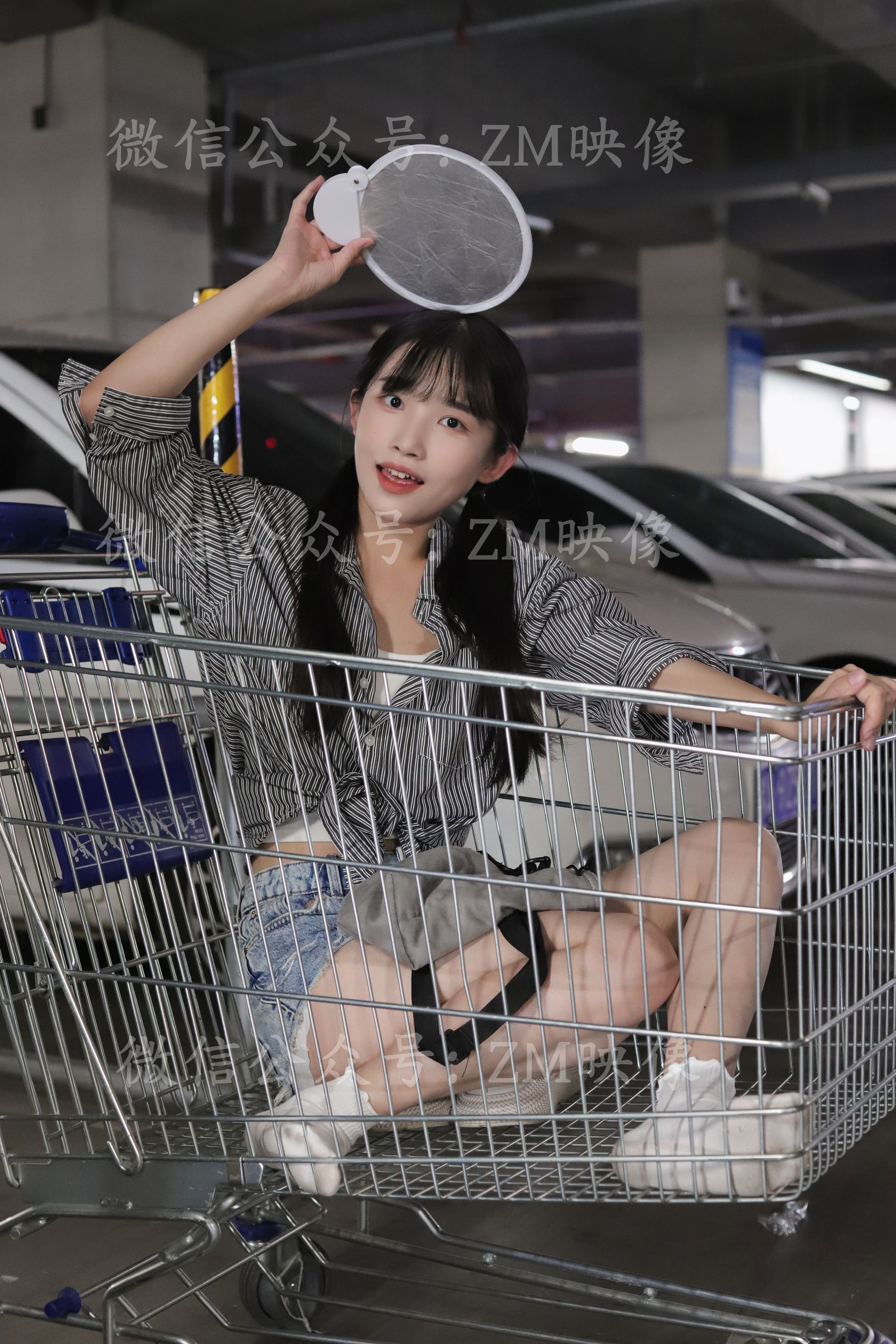 [织梦映像] 爱在深秋-轻罗小扇扑流萤/(305P)