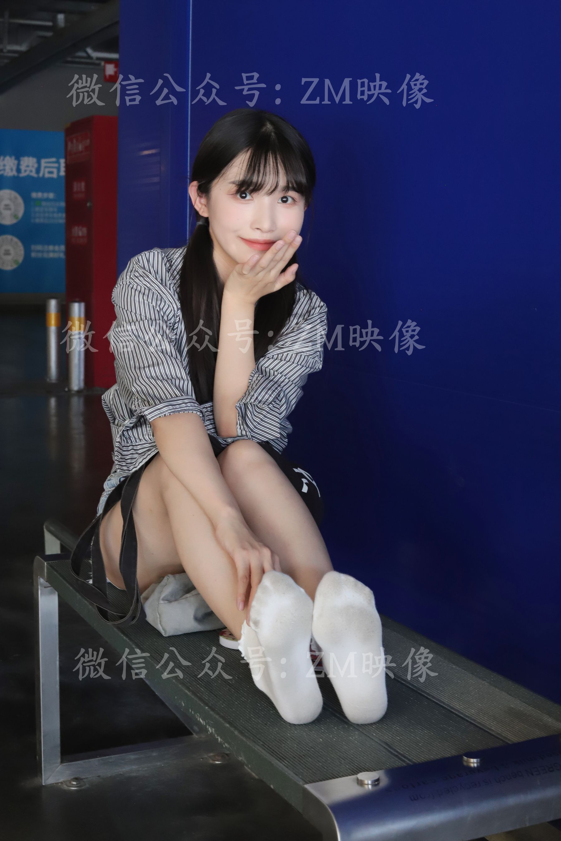 [织梦映像] 爱在深秋-轻罗小扇扑流萤/(305P)