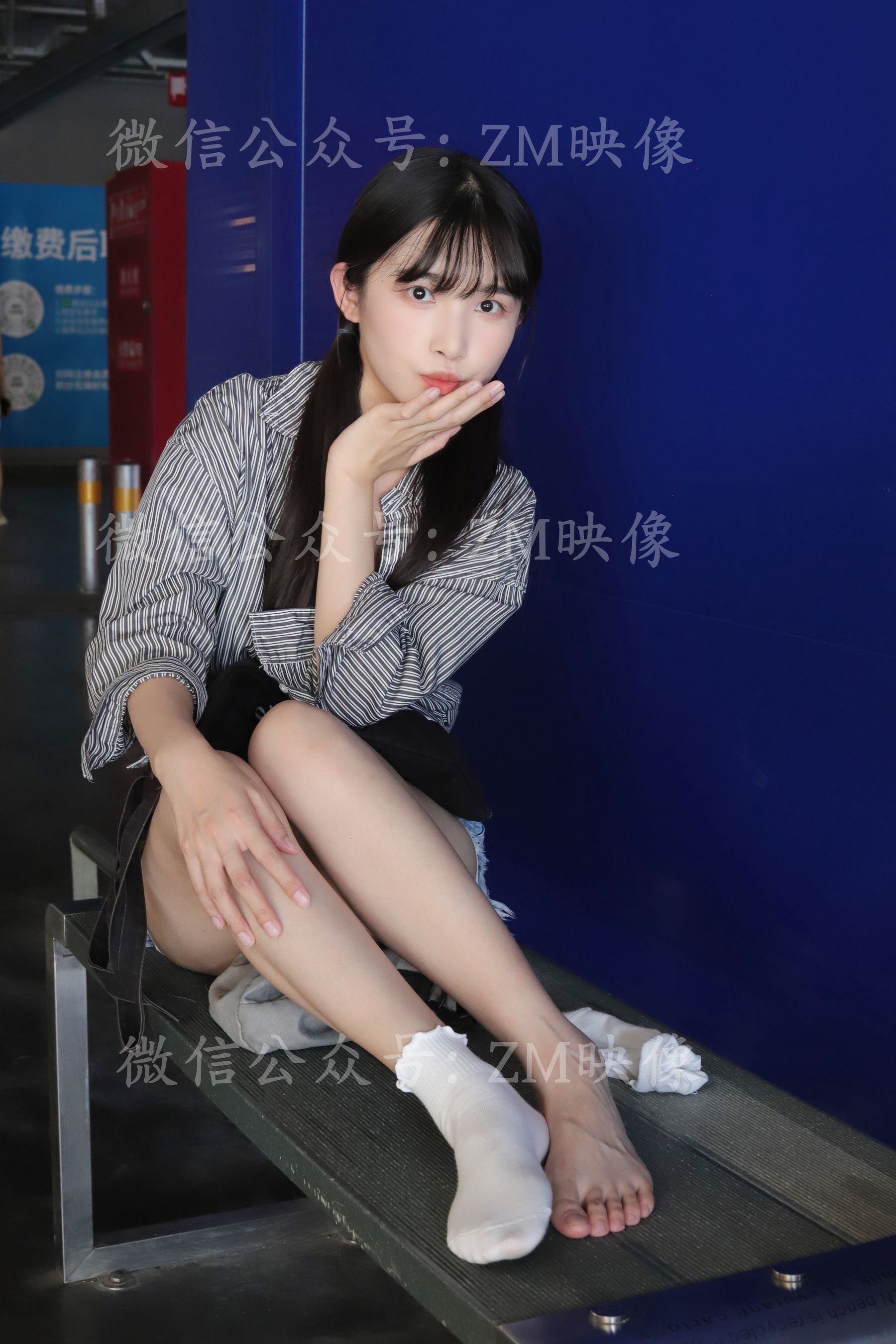 [织梦映像] 爱在深秋-轻罗小扇扑流萤/(305P)