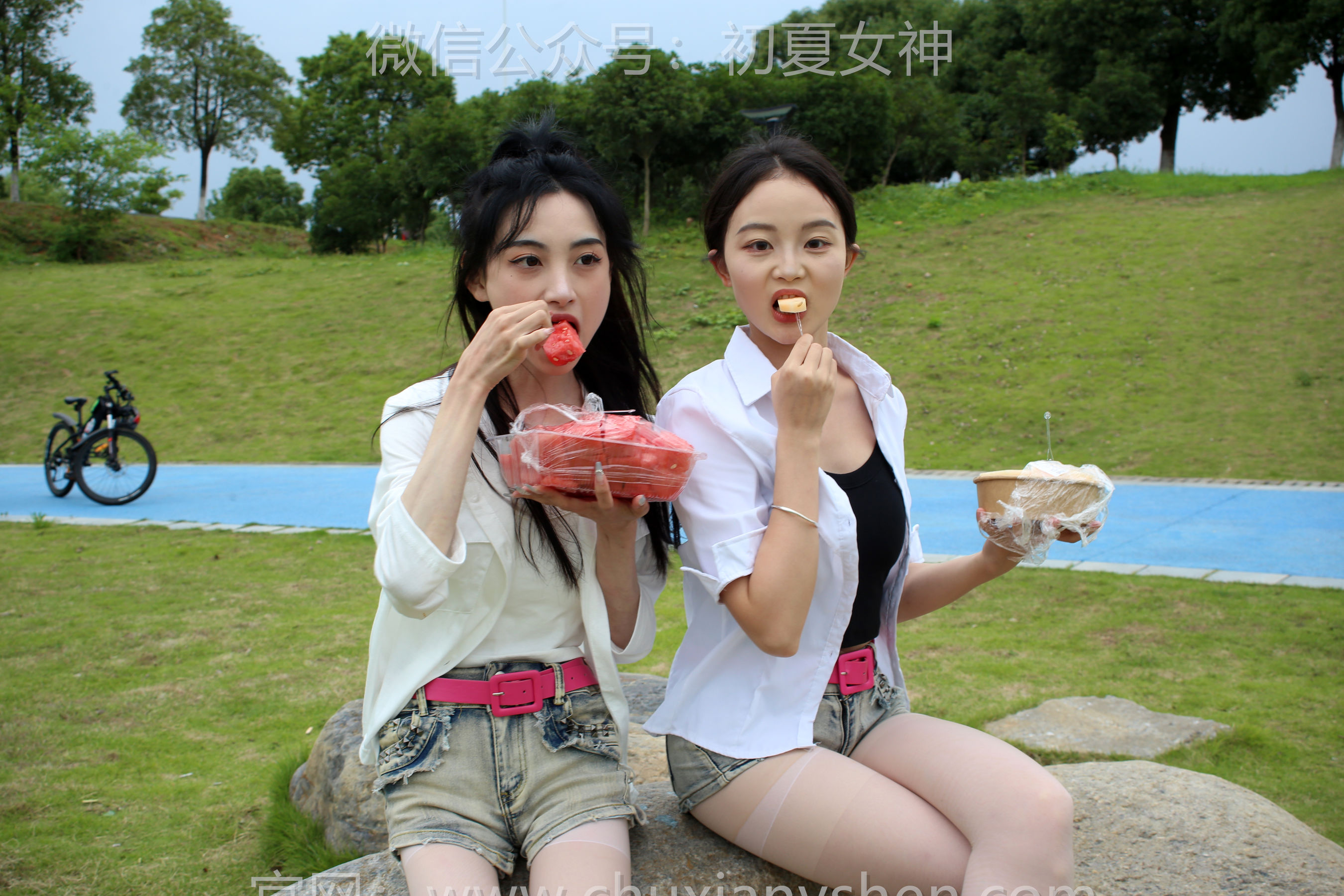 初夏女神 No.252 柒柒&双双 光彩照人/(130P)