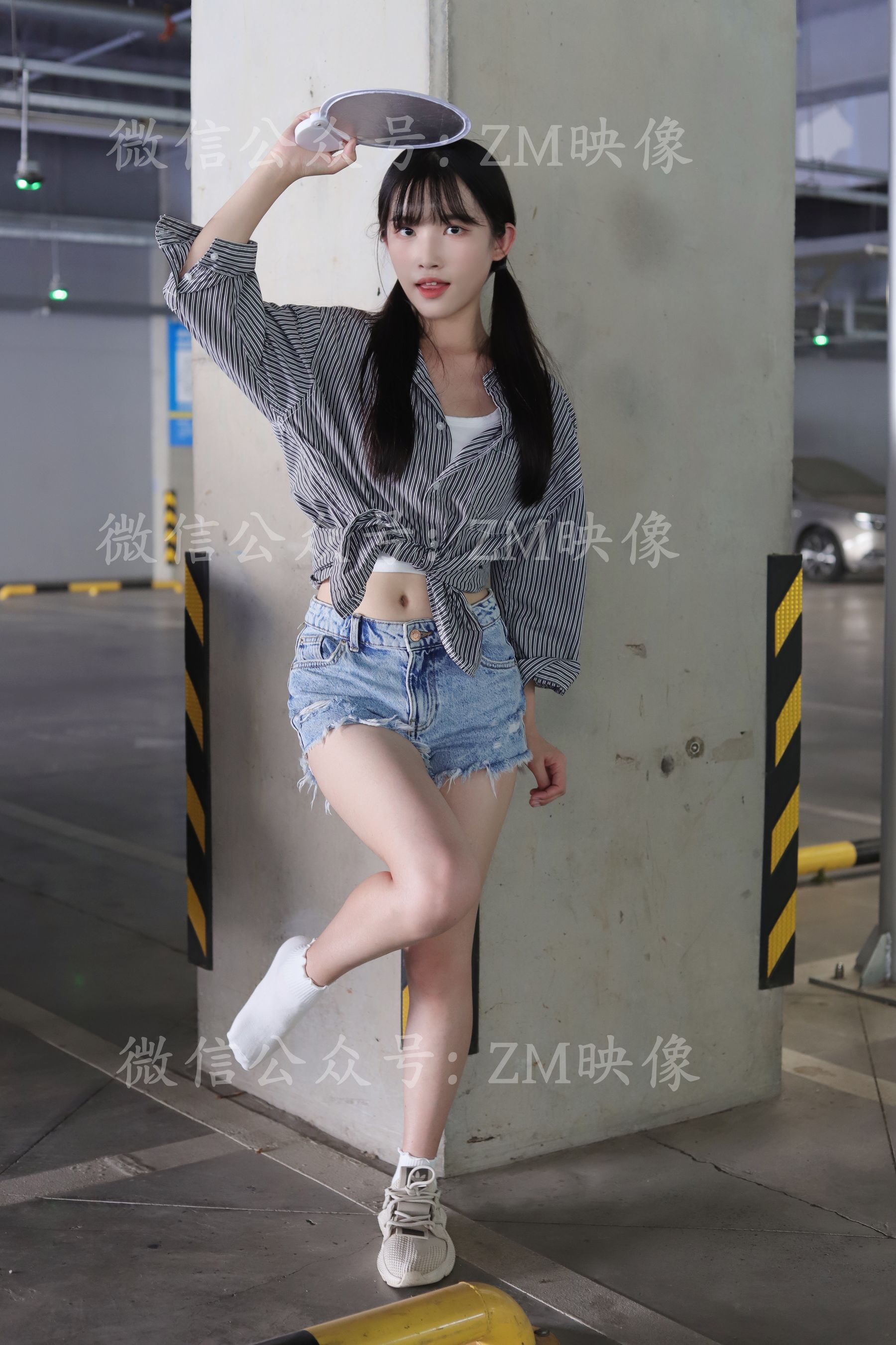 [织梦映像] 爱在深秋-轻罗小扇扑流萤/(305P)