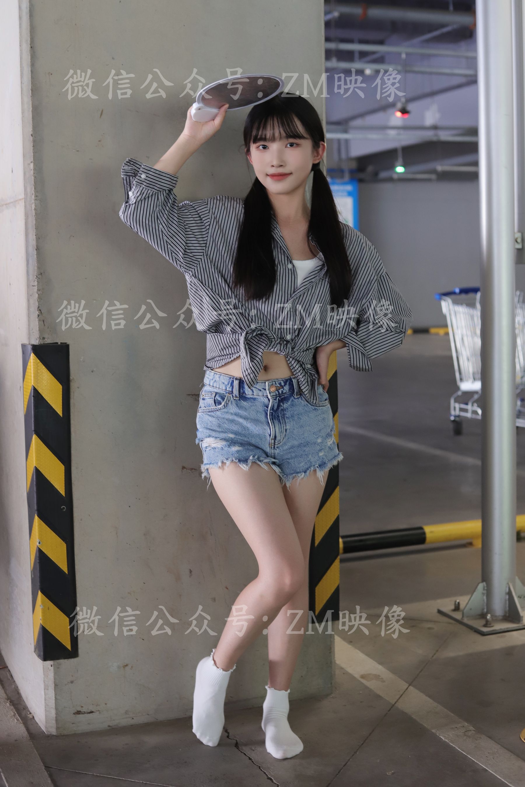 [织梦映像] 爱在深秋-轻罗小扇扑流萤/(305P)