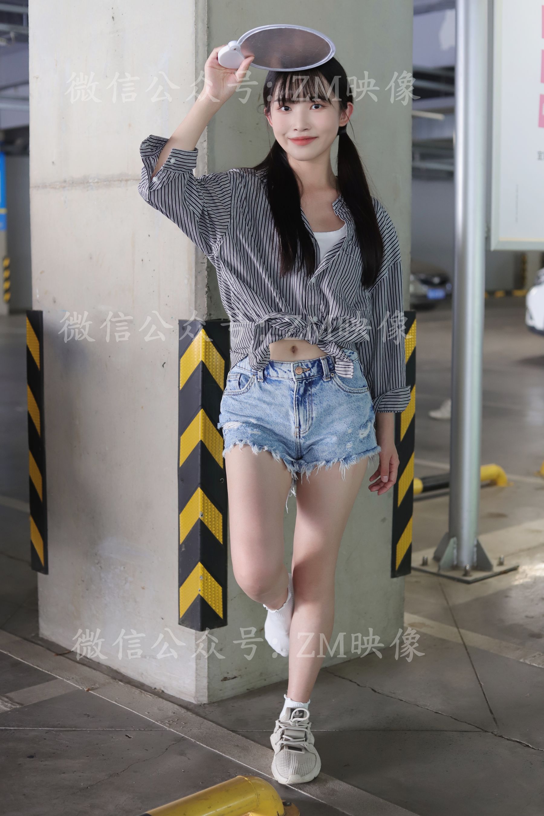 [织梦映像] 爱在深秋-轻罗小扇扑流萤/(305P)