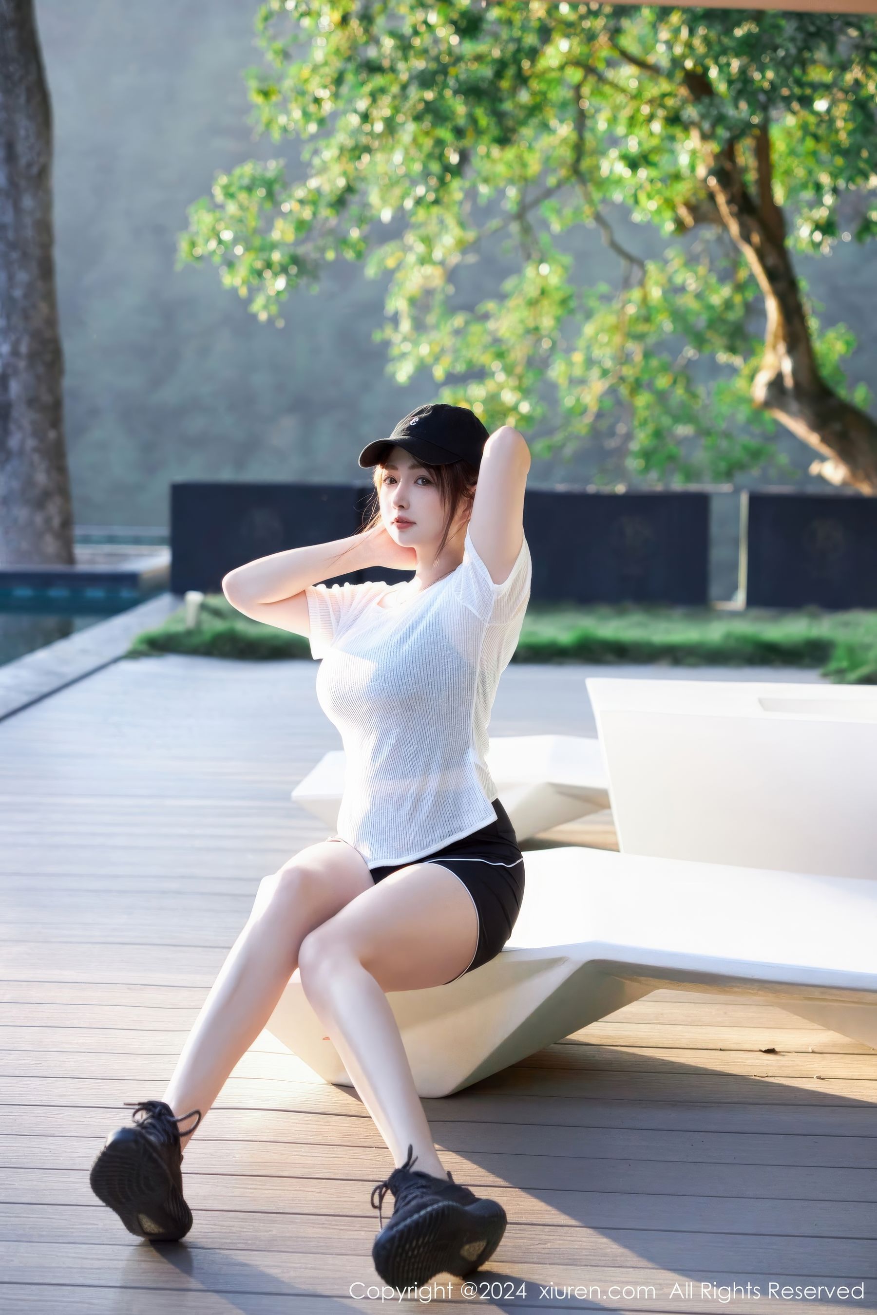 [秀人XiuRen] 2024.12.05 No.9549 养乐多Doll/(51P)