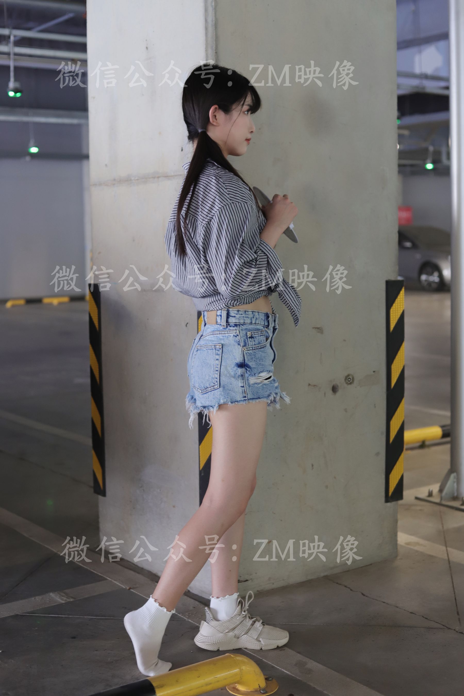 [织梦映像] 爱在深秋-轻罗小扇扑流萤/(305P)