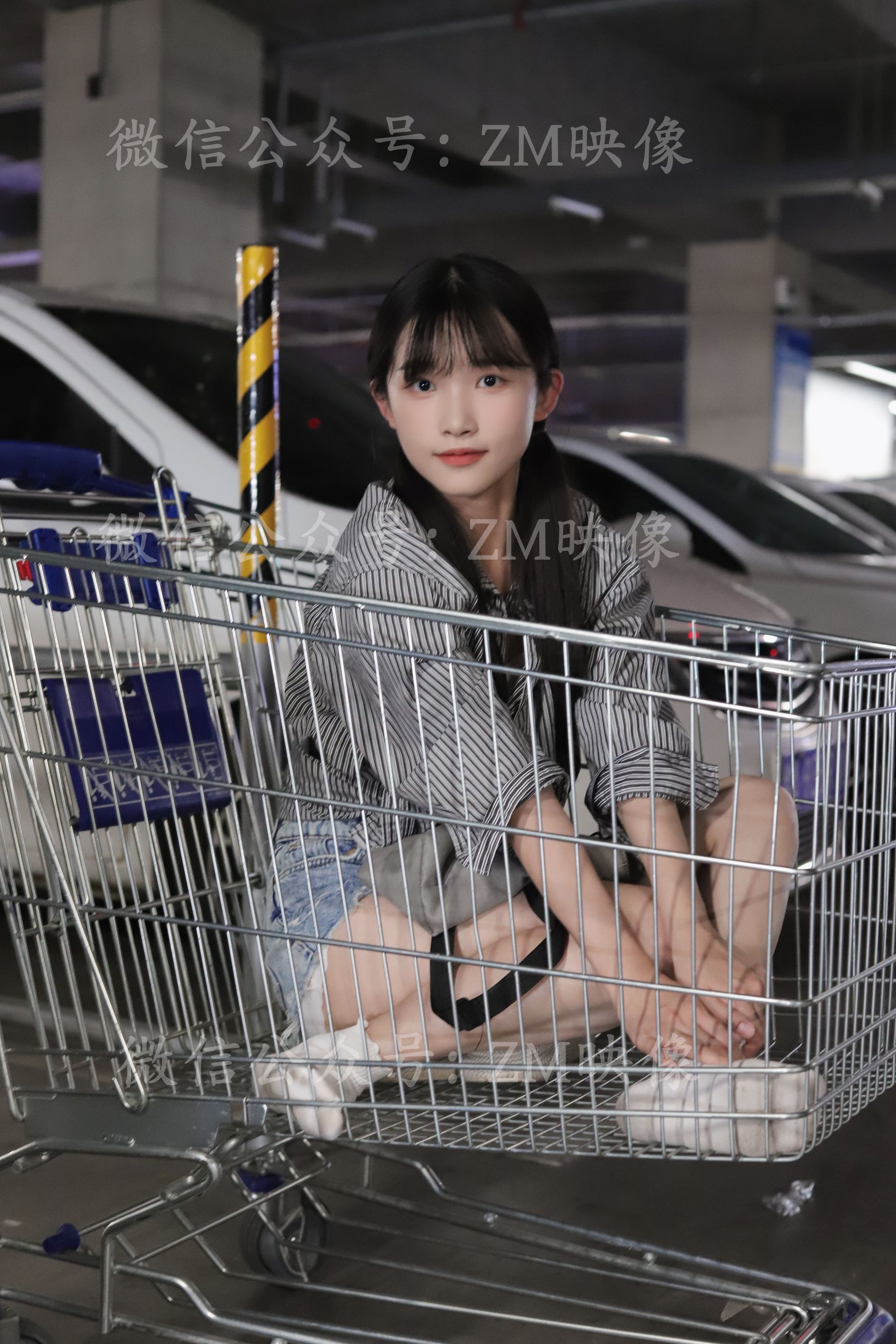 [织梦映像] 爱在深秋-轻罗小扇扑流萤/(305P)