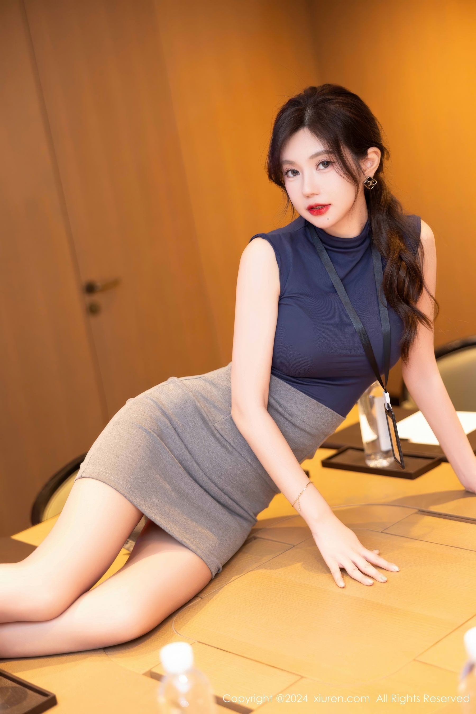 [秀人XiuRen] 2024.12.06 No.9560 绮里嘉ula/(99P)