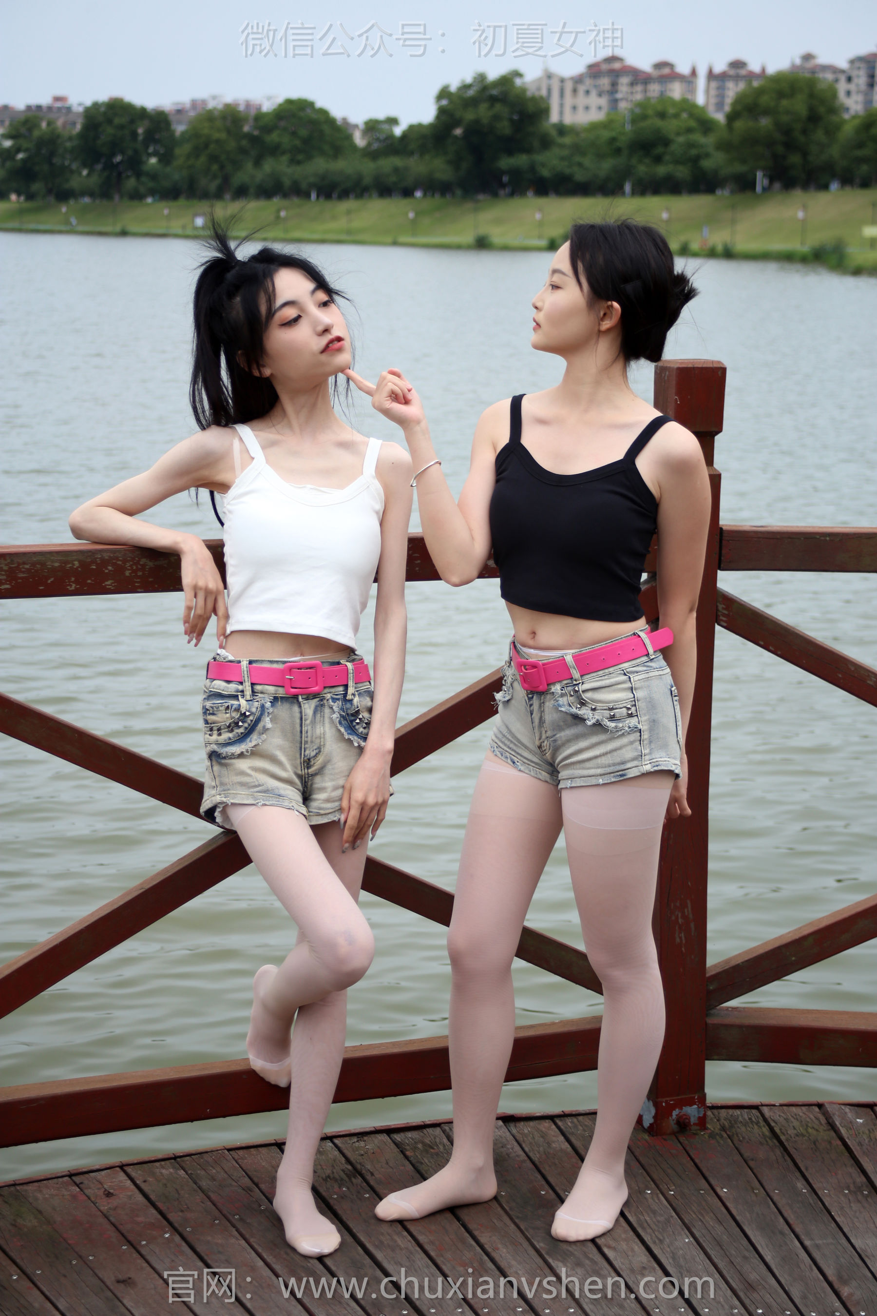 初夏女神 No.252 柒柒&双双 光彩照人/(130P)
