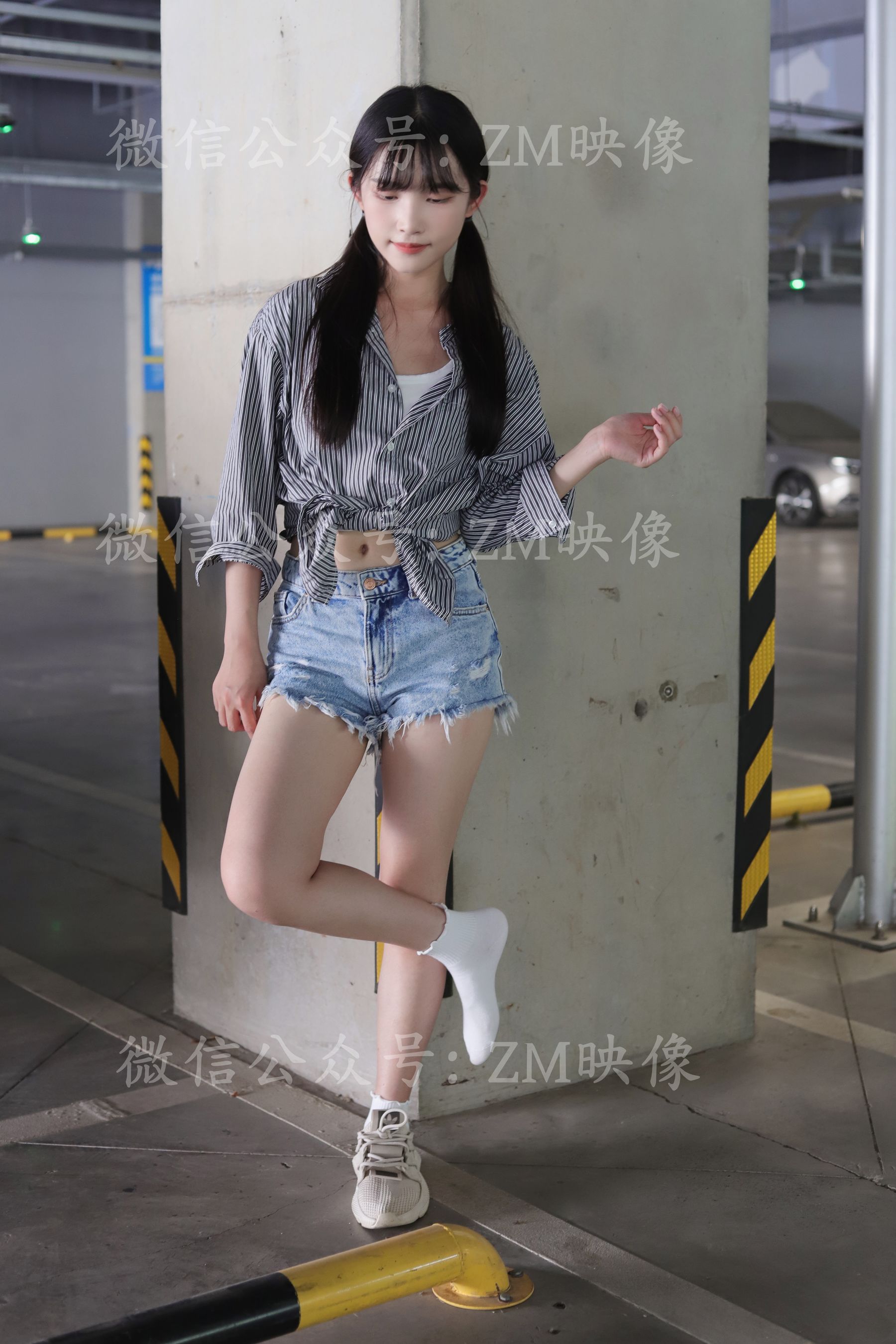 [织梦映像] 爱在深秋-轻罗小扇扑流萤/(305P)