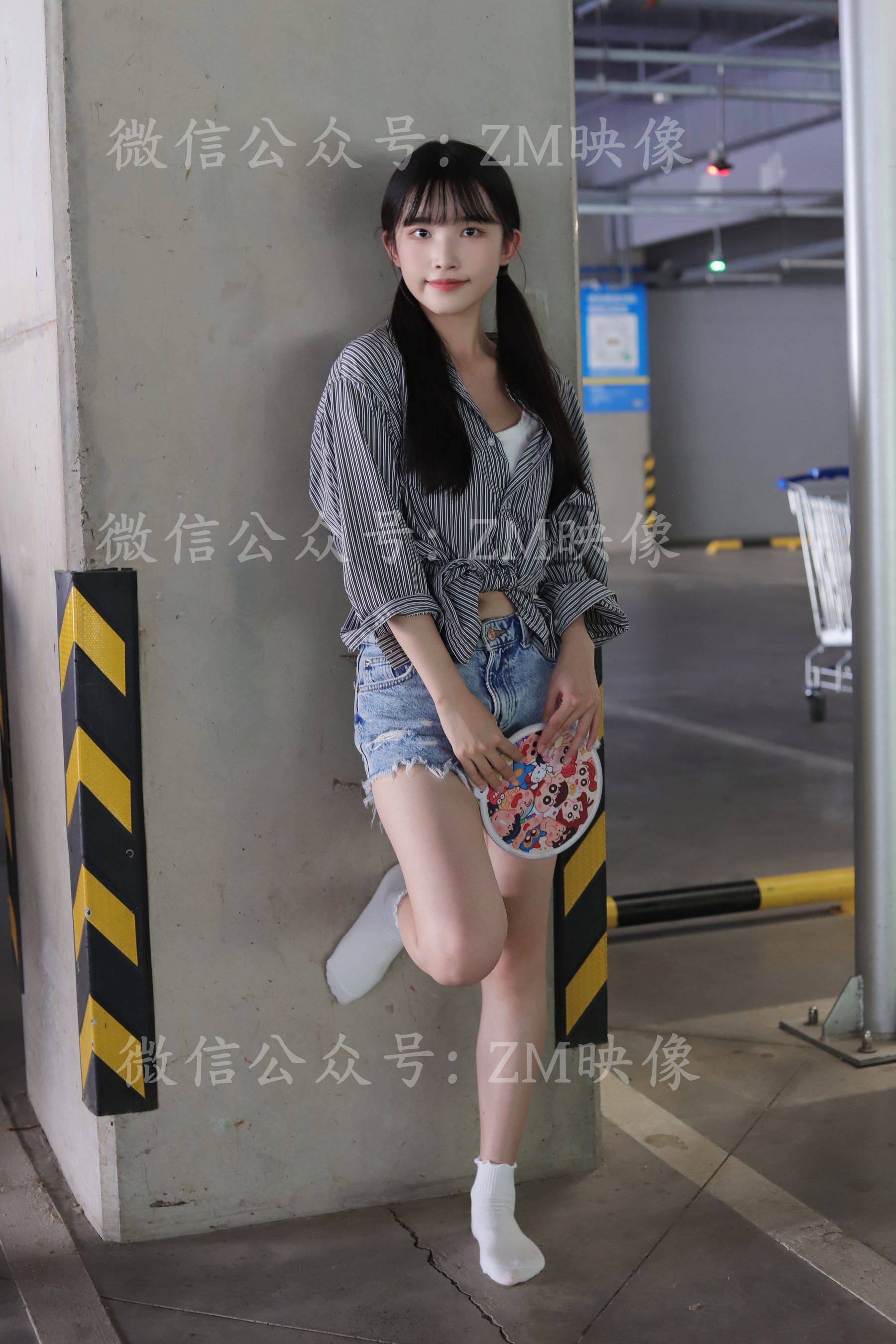 [织梦映像] 爱在深秋-轻罗小扇扑流萤/(305P)