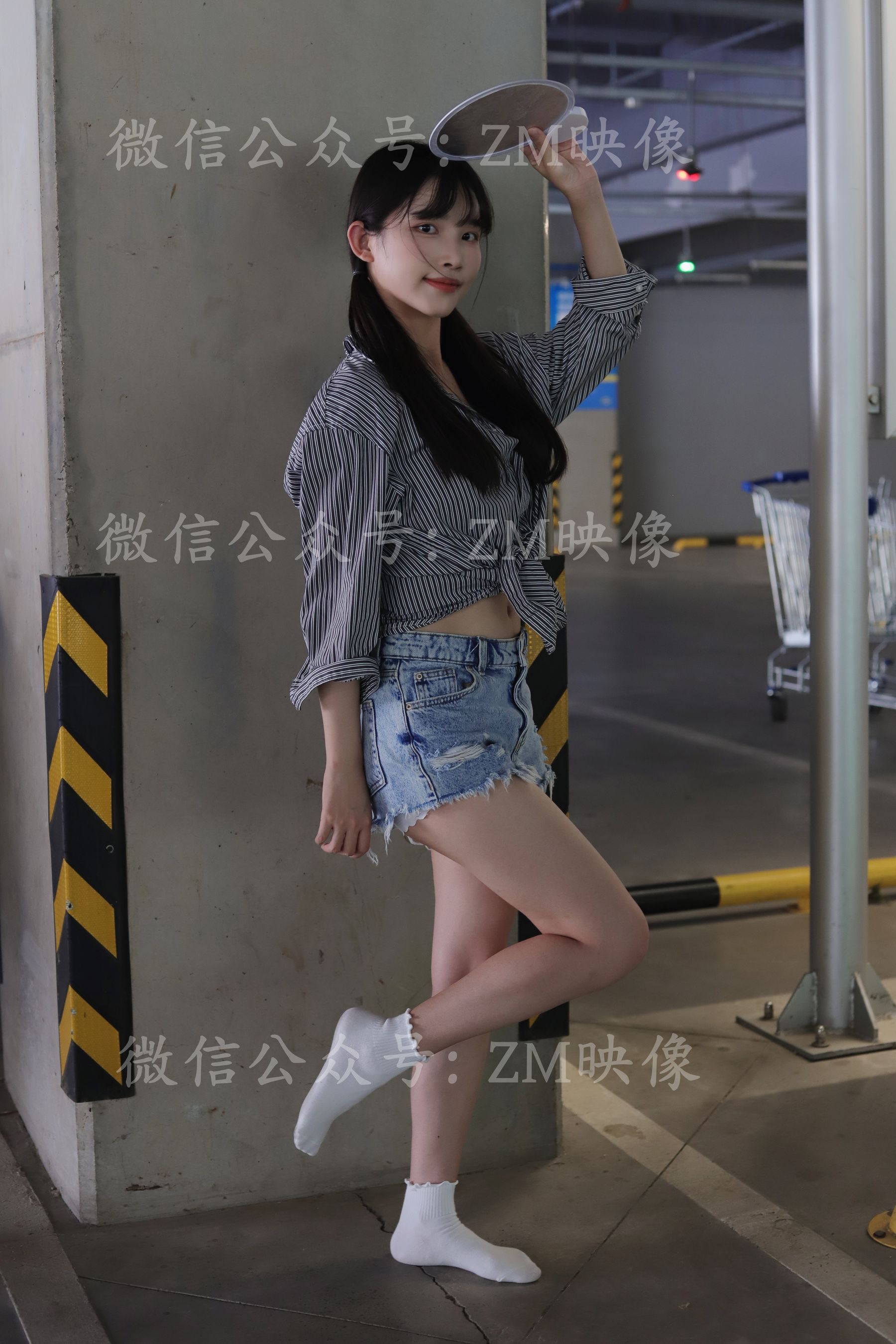 [织梦映像] 爱在深秋-轻罗小扇扑流萤/(305P)