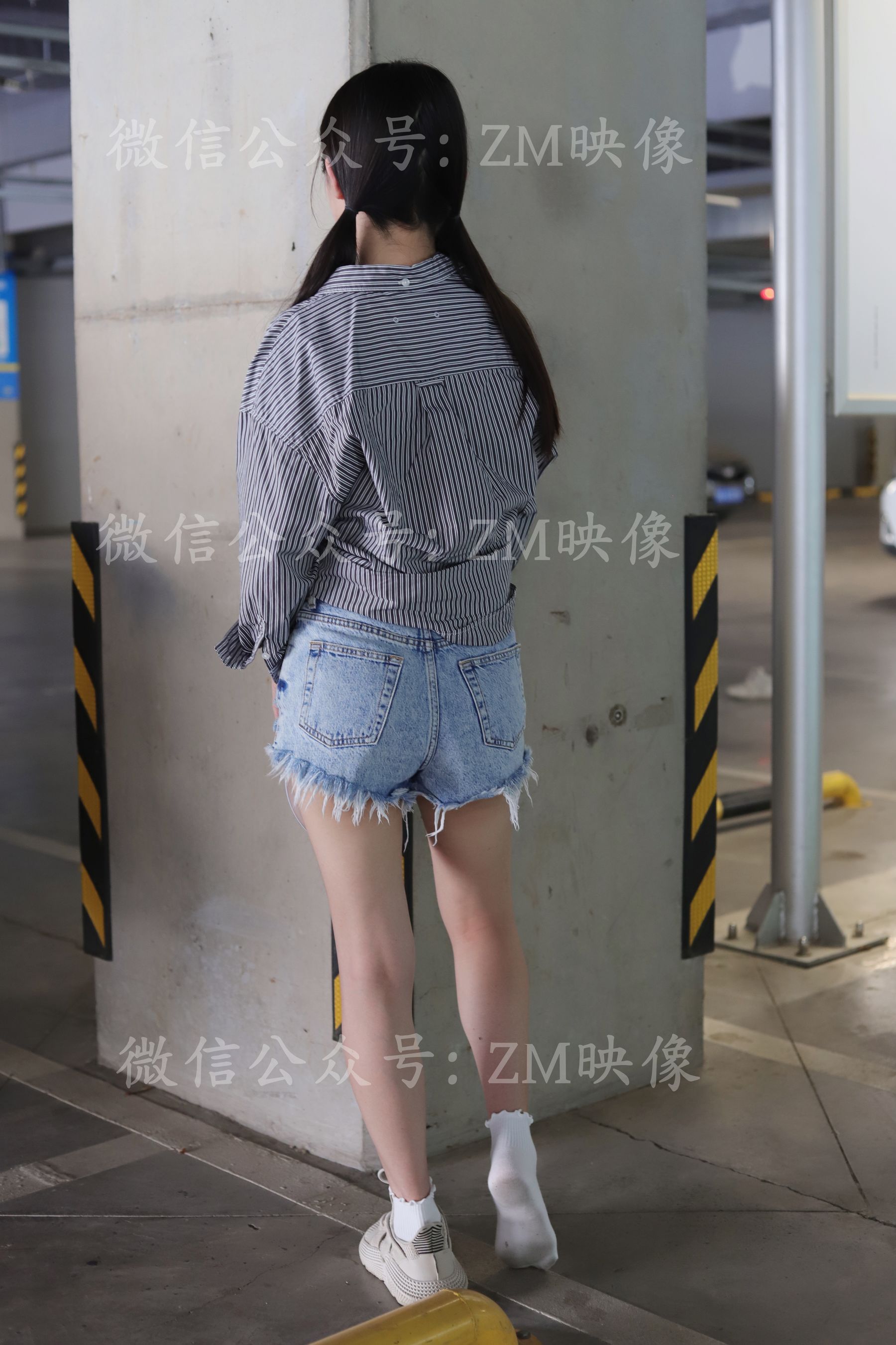 [织梦映像] 爱在深秋-轻罗小扇扑流萤/(305P)