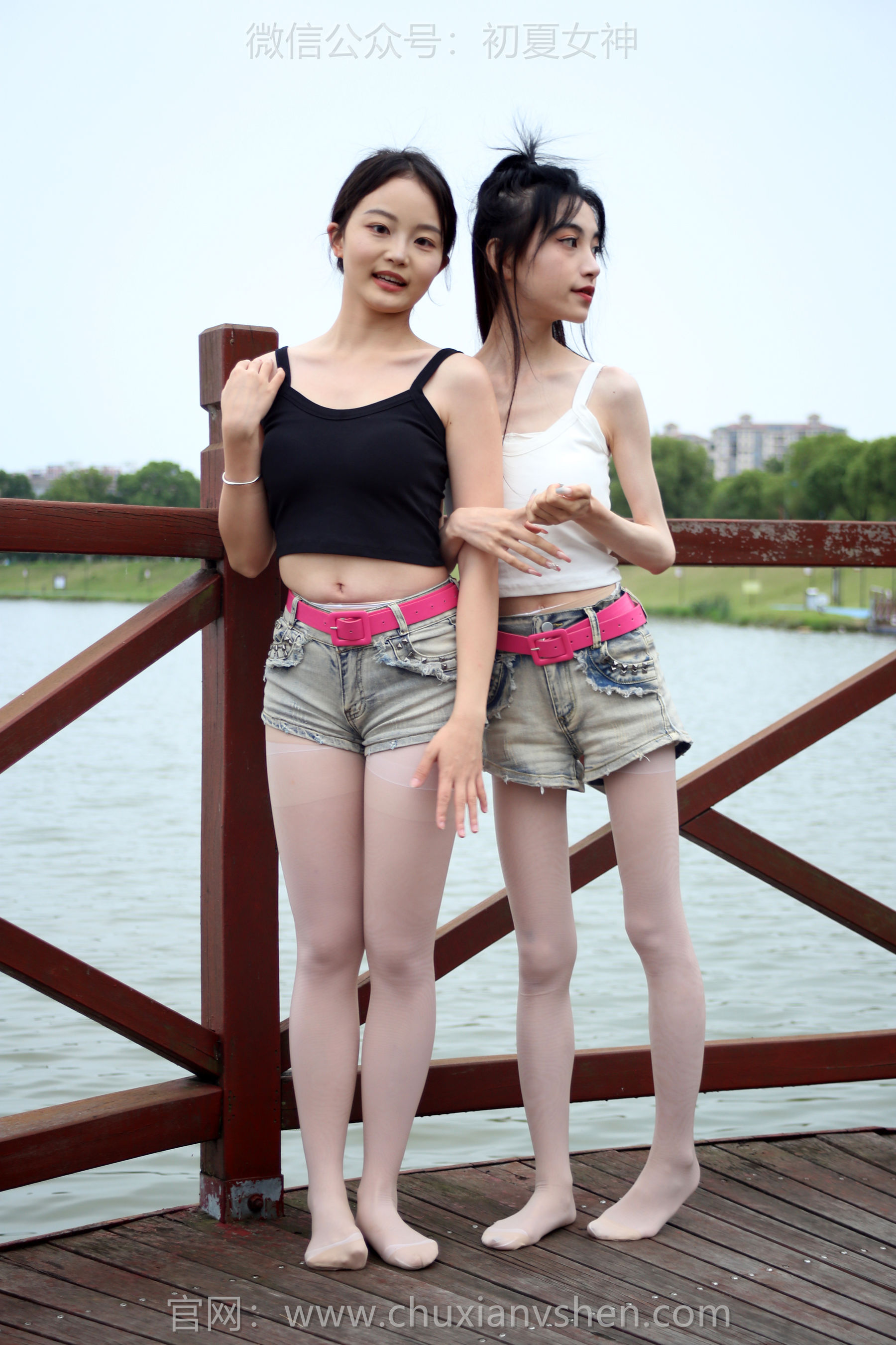 初夏女神 No.252 柒柒&双双 光彩照人/(130P)