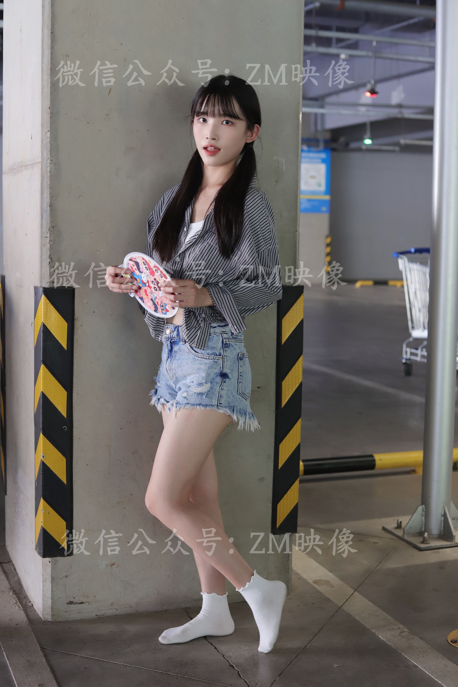 [织梦映像] 爱在深秋-轻罗小扇扑流萤/(305P)