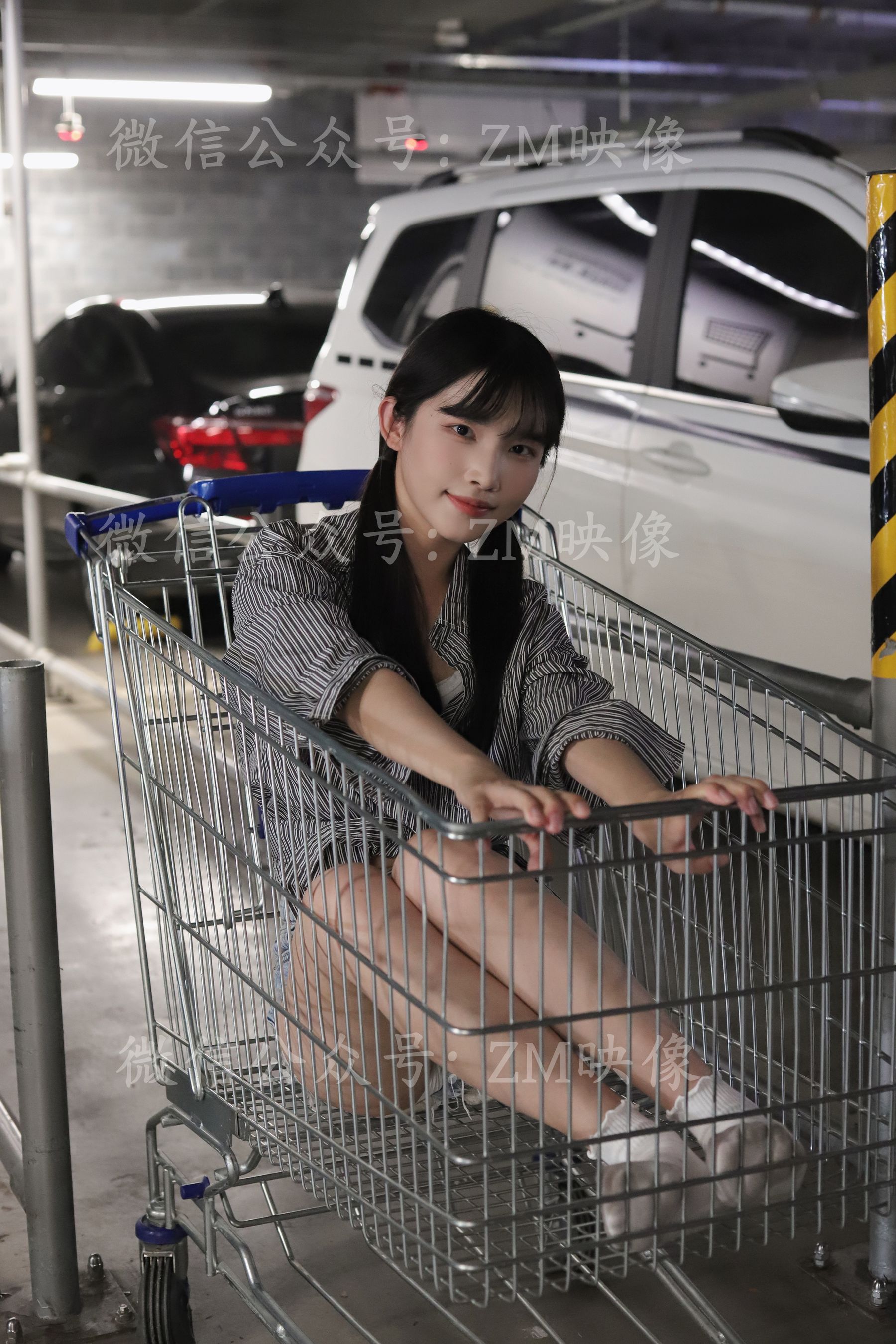 [织梦映像] 爱在深秋-轻罗小扇扑流萤/(305P)