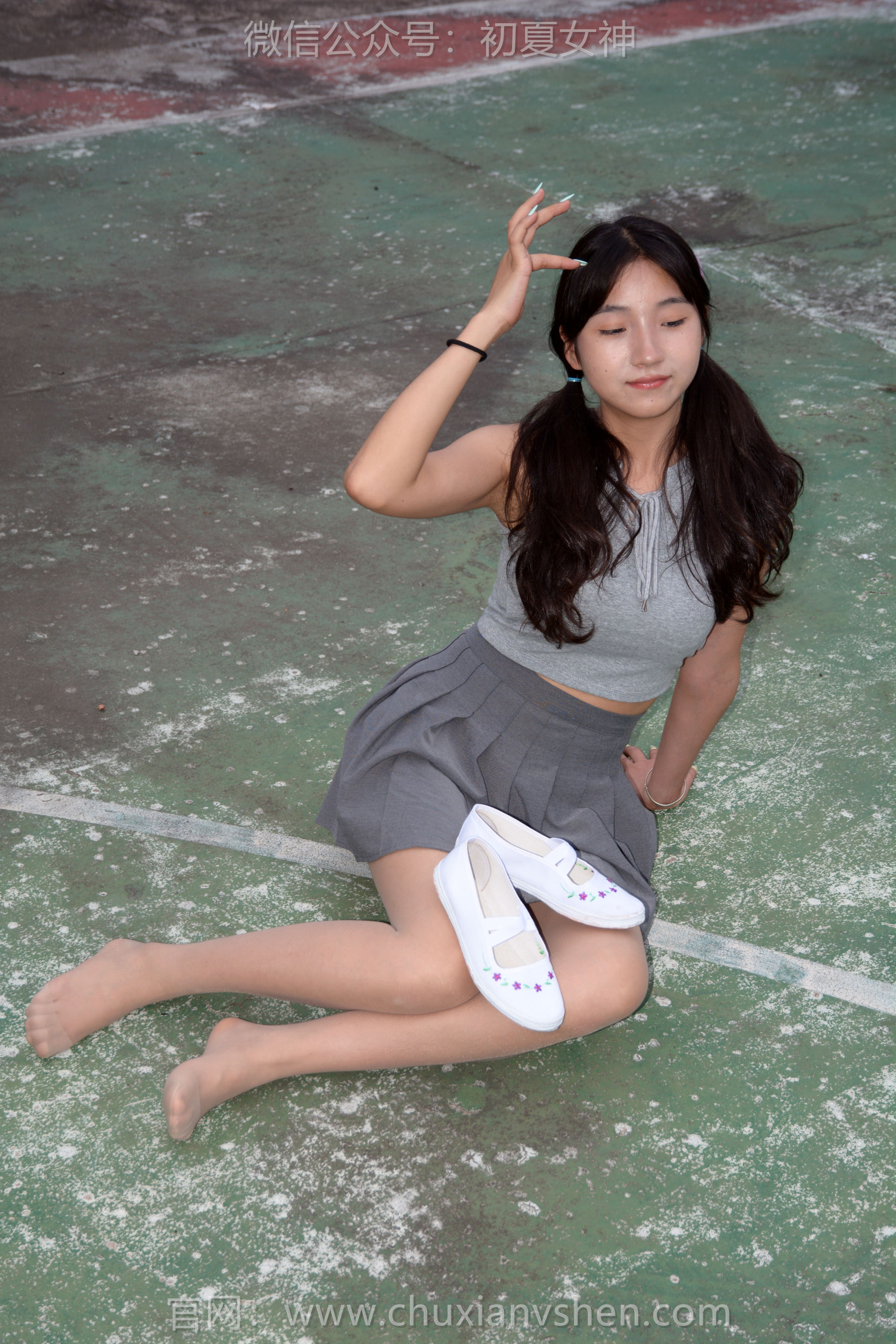 初夏女神 No.250 点点 秋天问候/(150P)